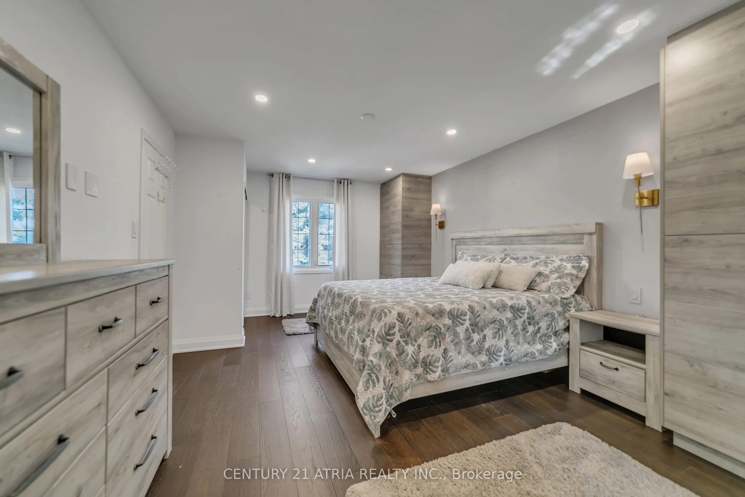 65 Worthington Avenue