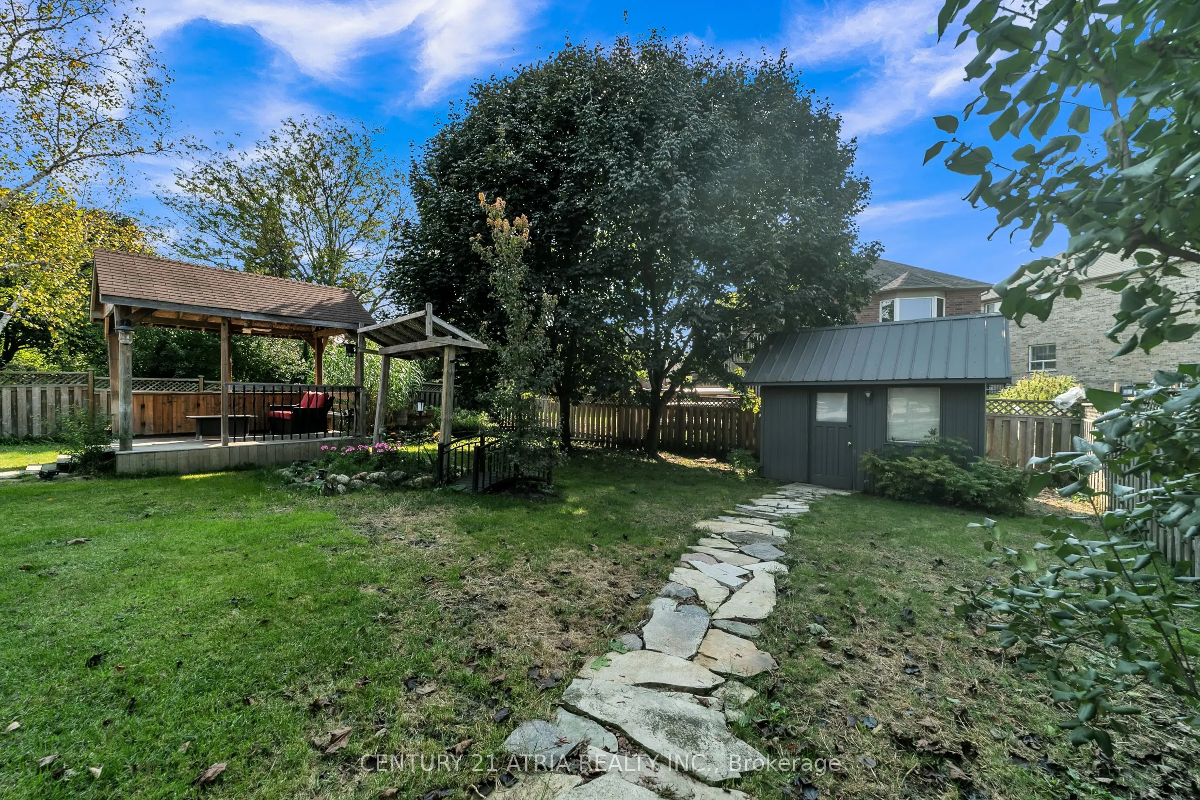 65 Worthington Avenue