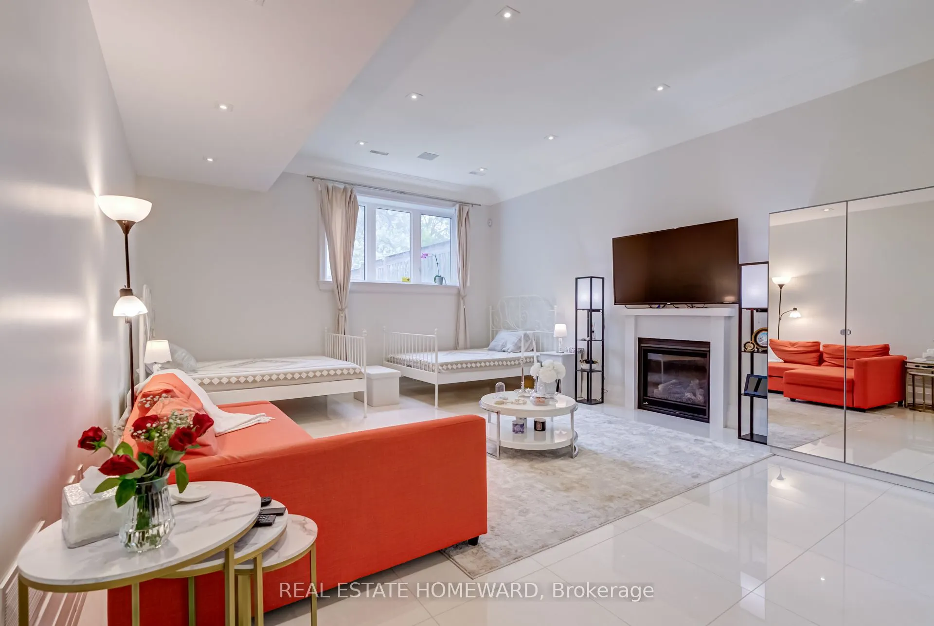 6 Mackay Drive