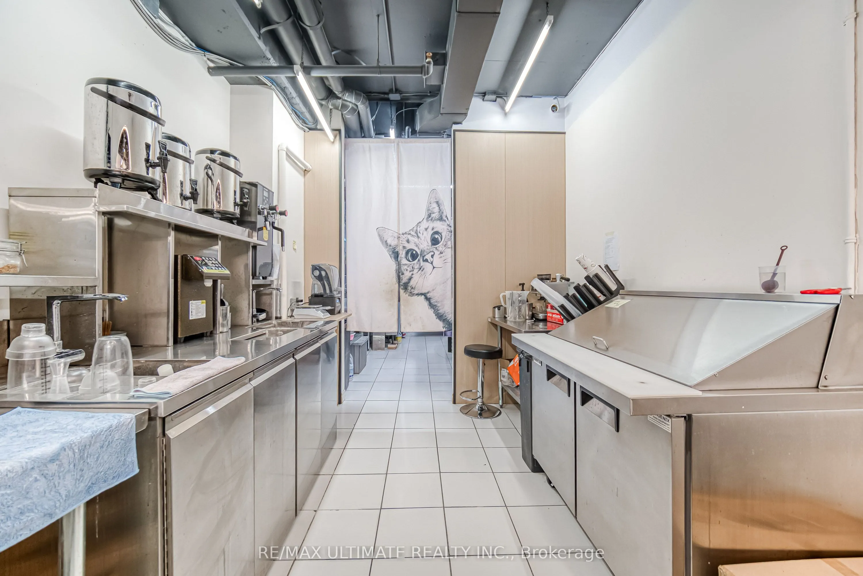 7181 Yonge Street, #1