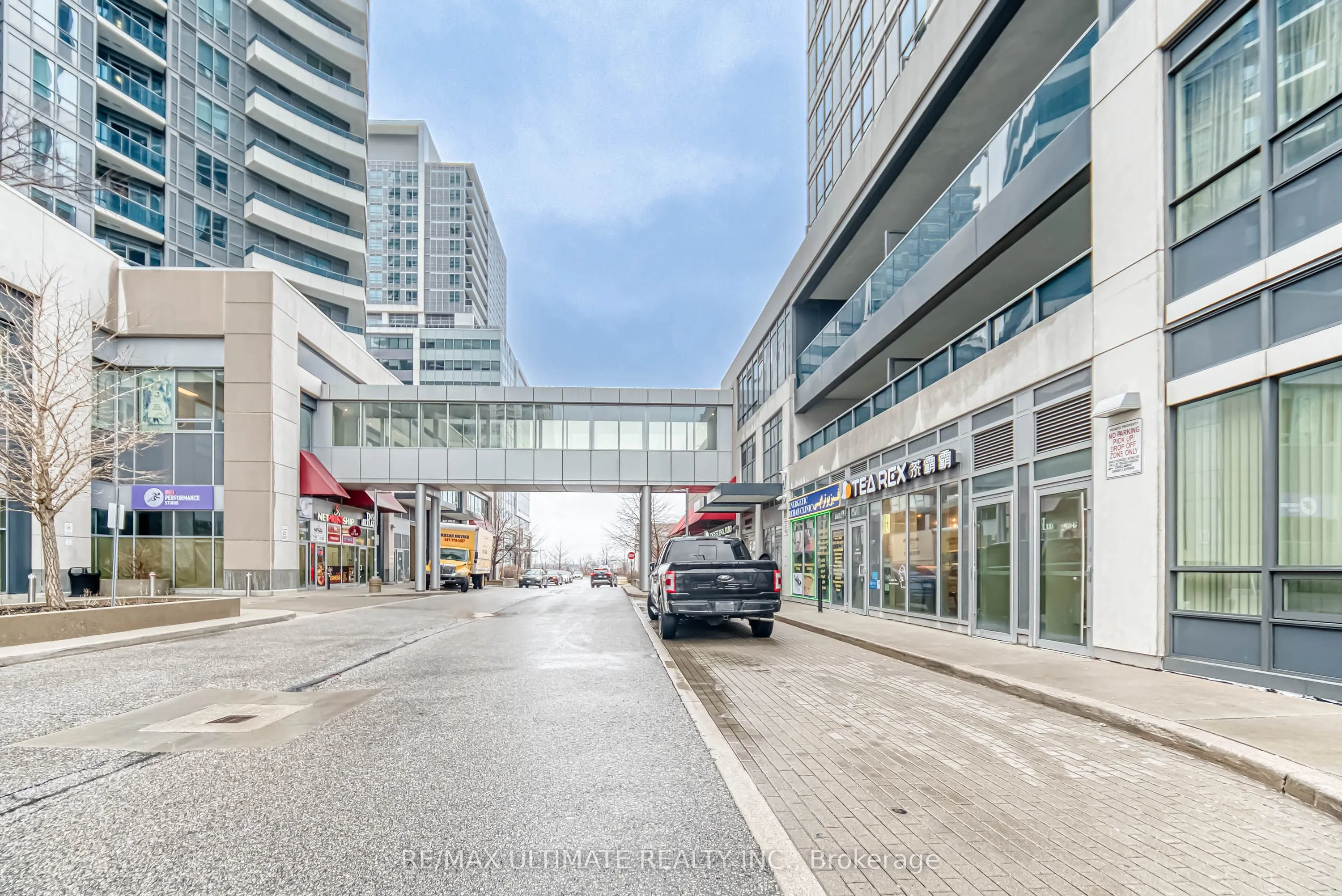 7181 Yonge Street, #1
