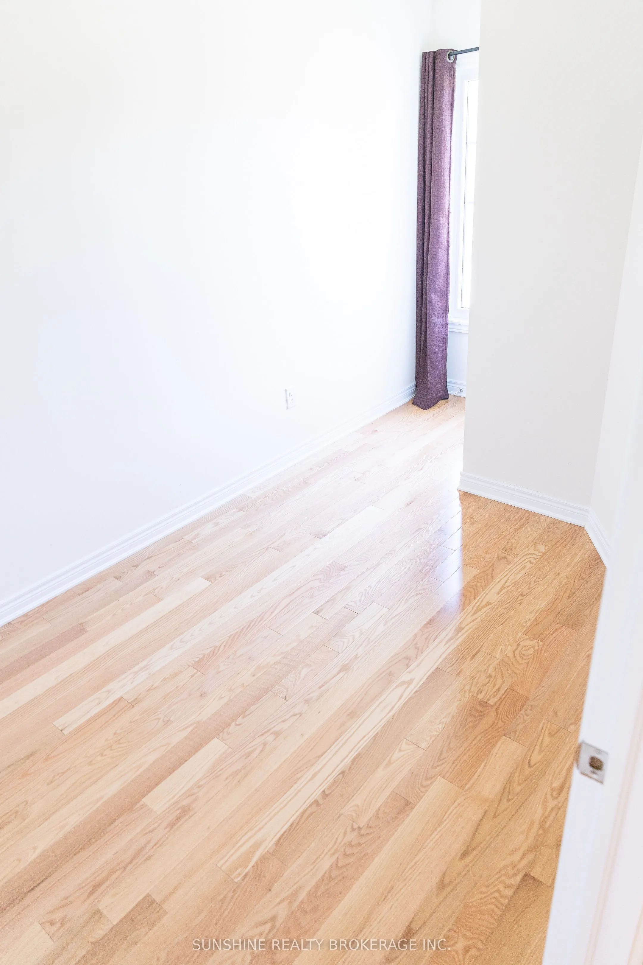 85 Dundas Way