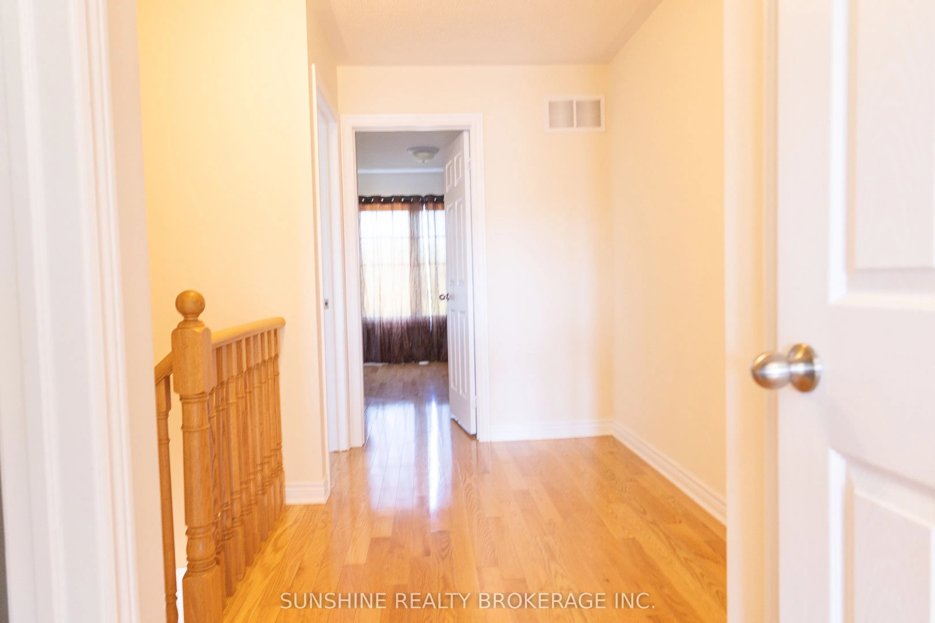 85 Dundas Way