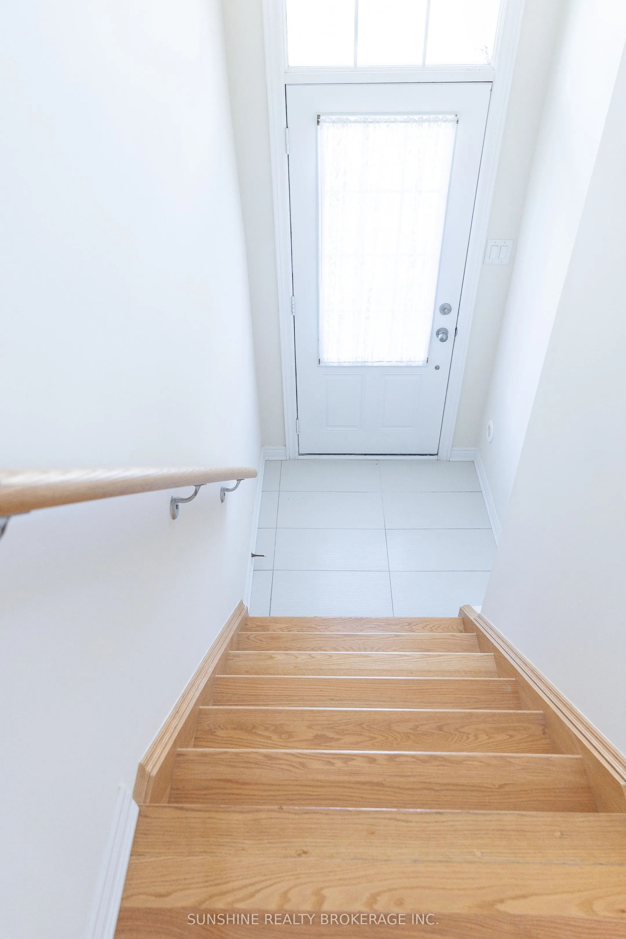 85 Dundas Way