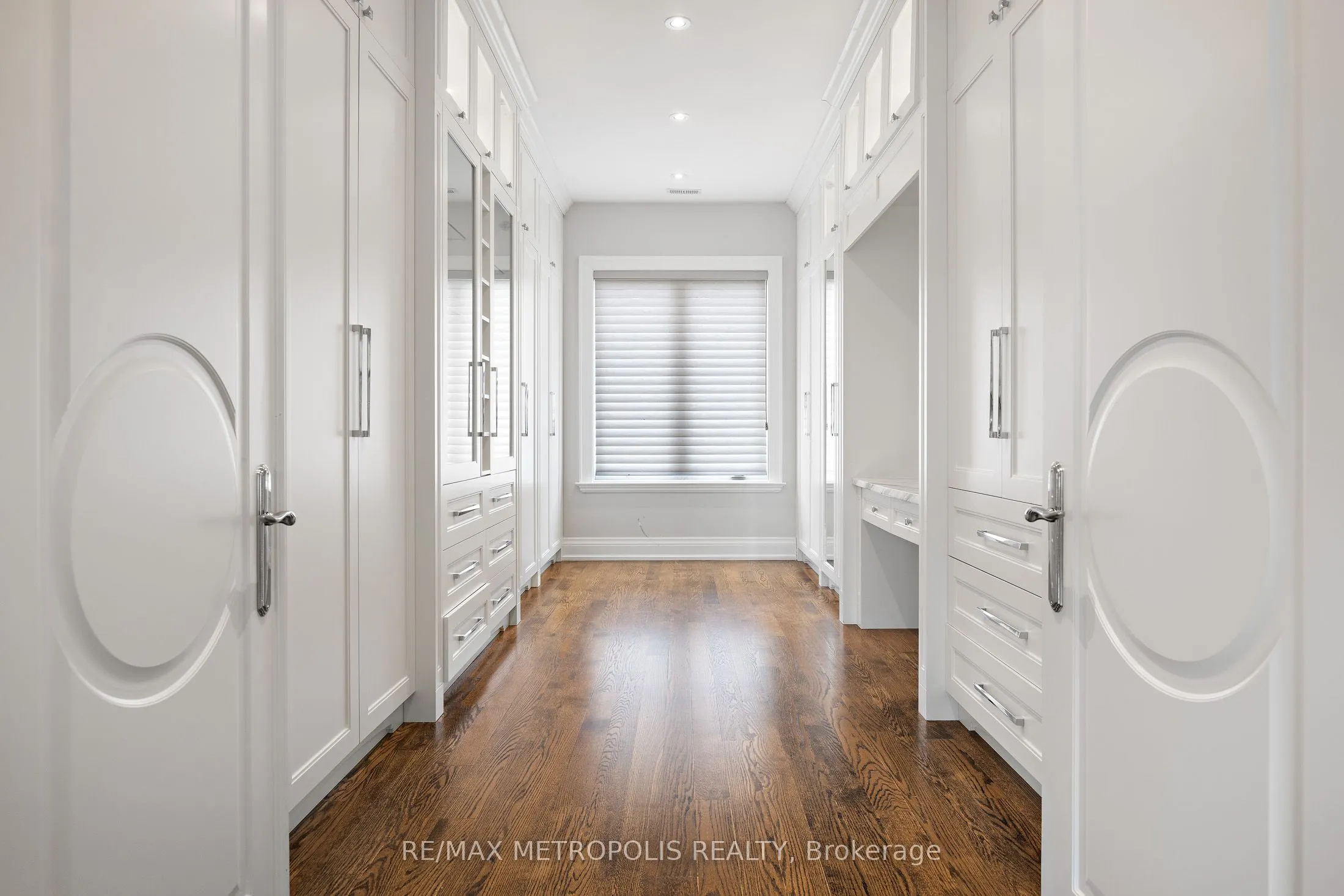 2 Poplar Drive