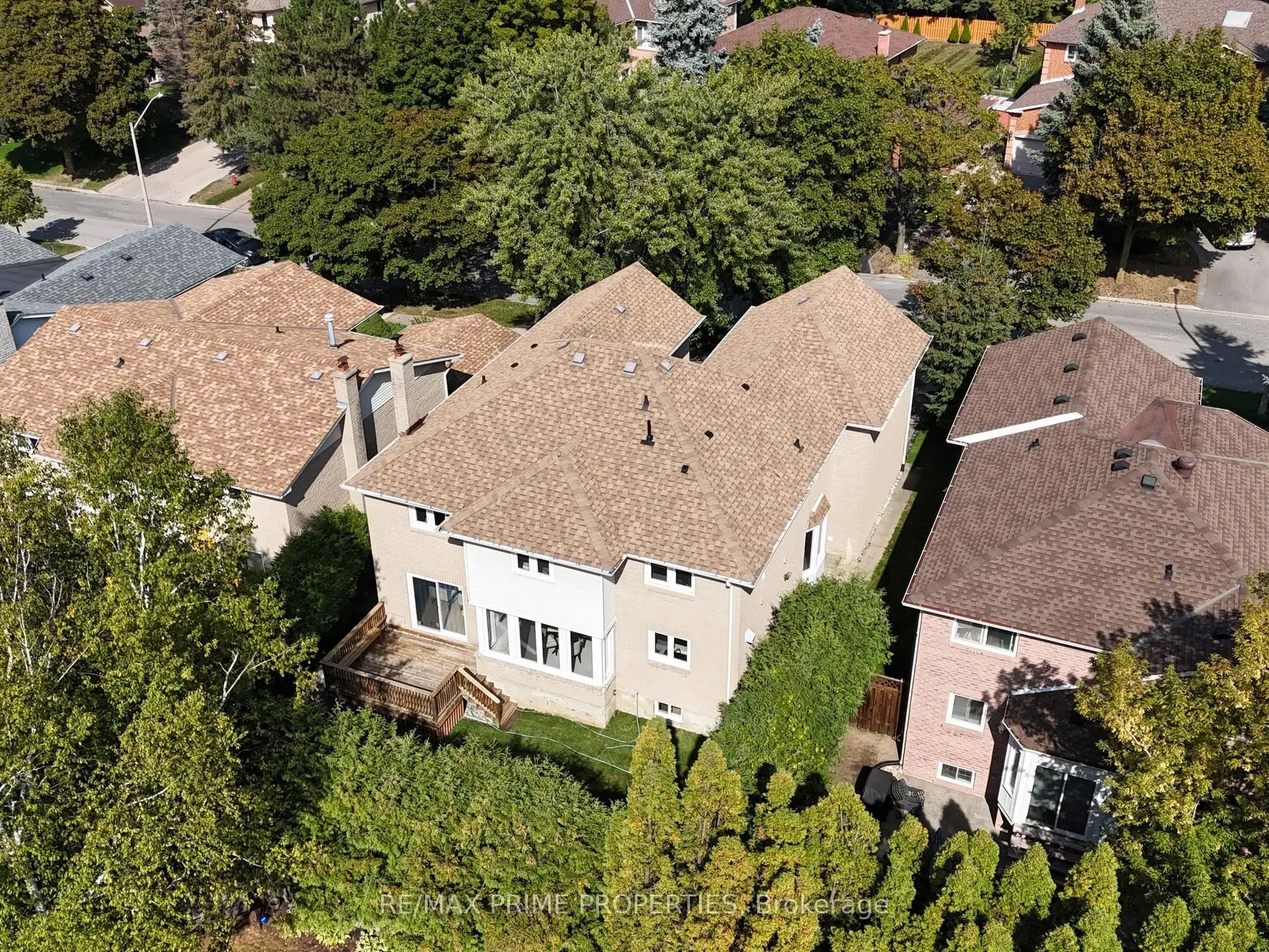 137 Old Surrey Lane