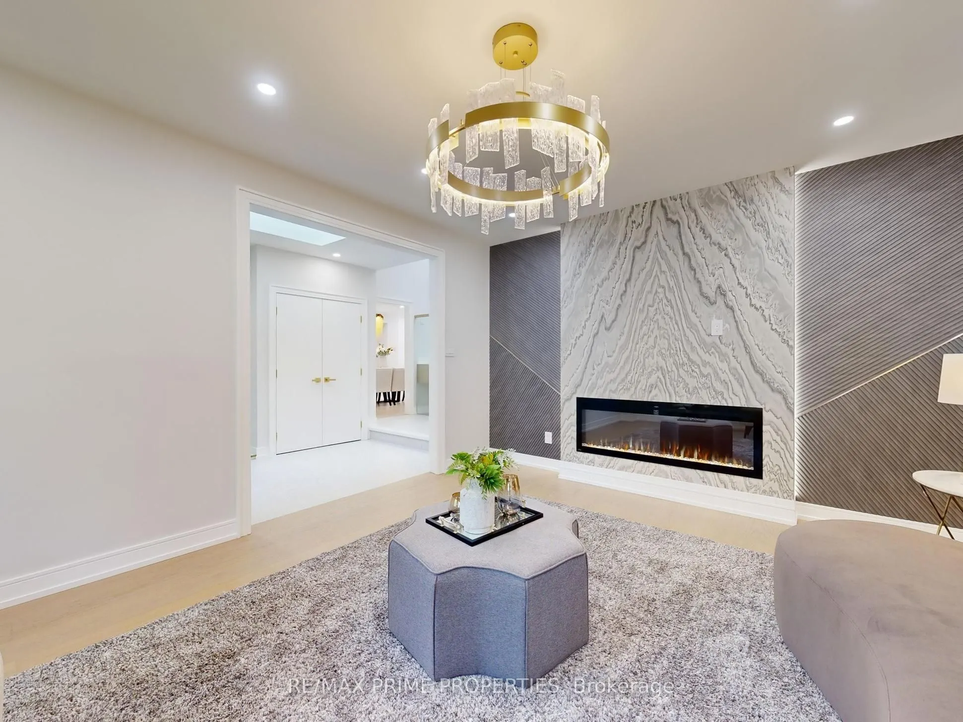 137 Old Surrey Lane