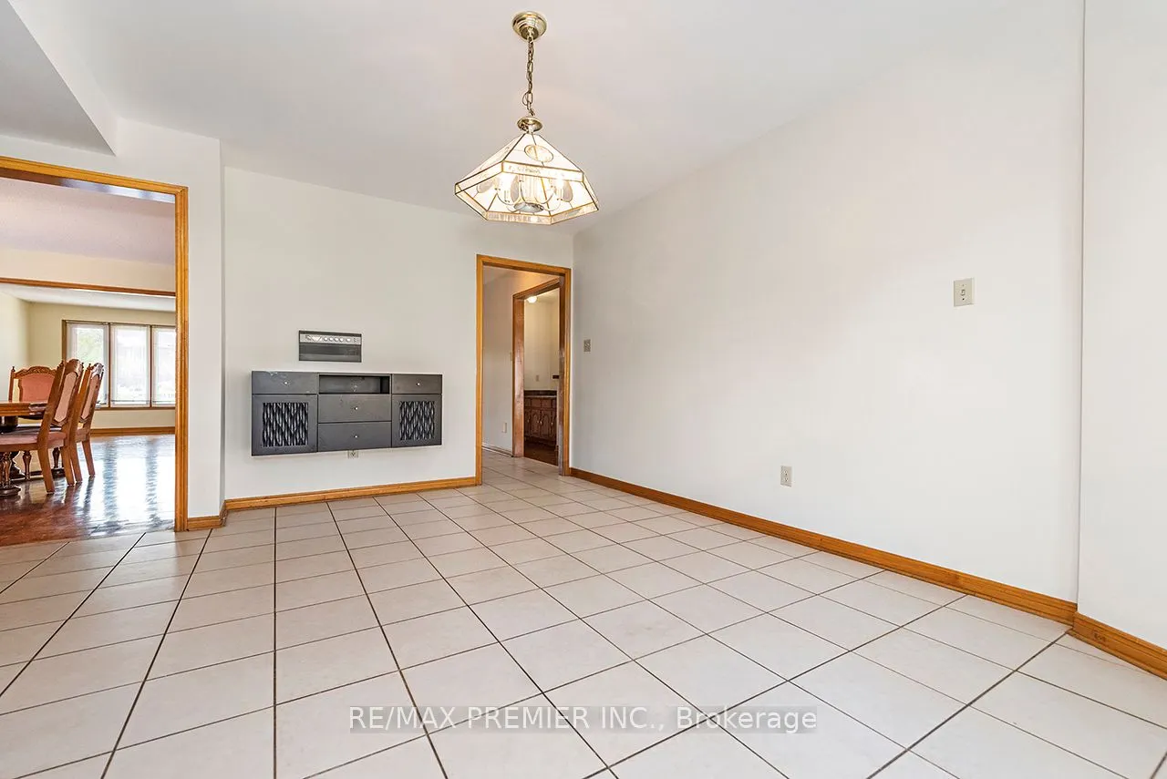 36 Castlehill Road