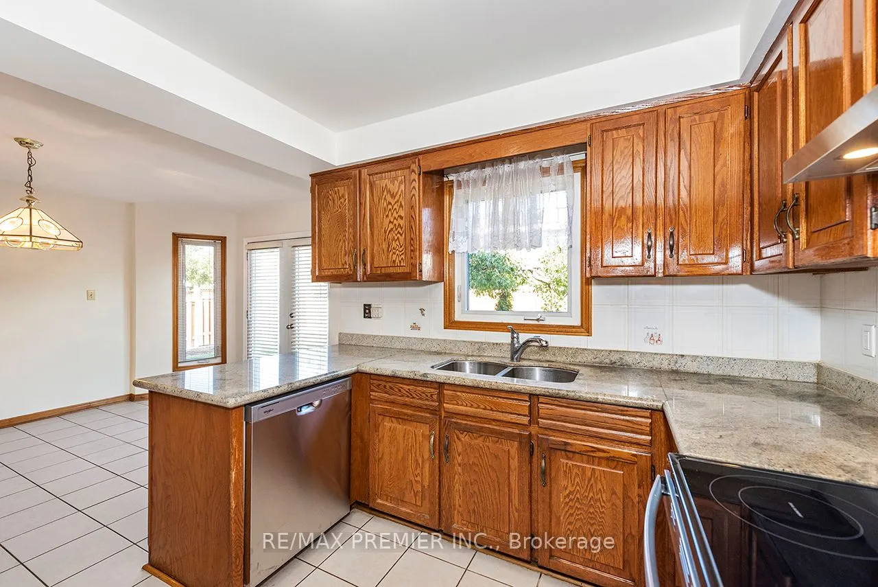 36 Castlehill Road