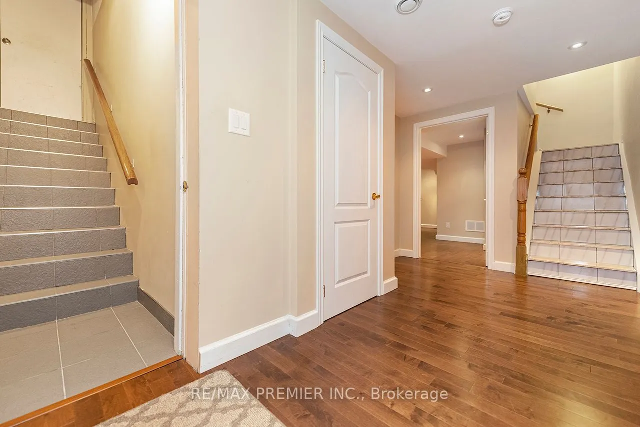 36 Castlehill Road