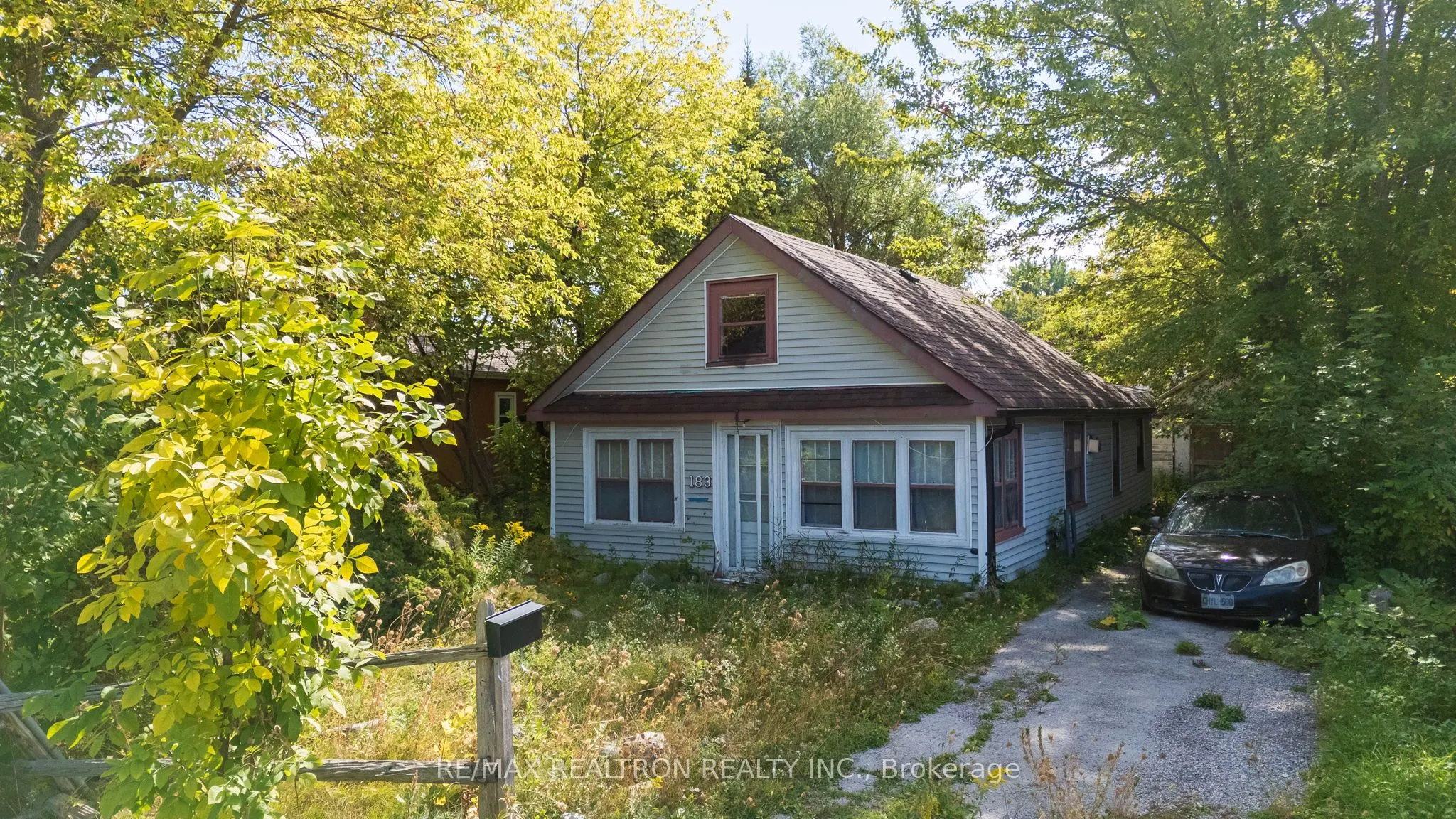 183 Beach Road