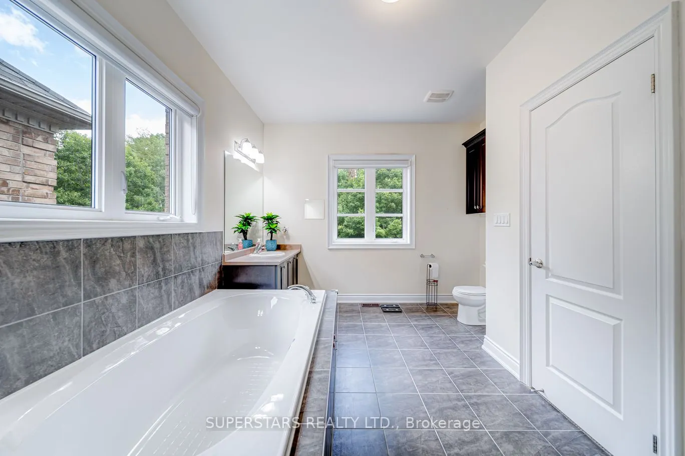 65 Meadowsweet Lane