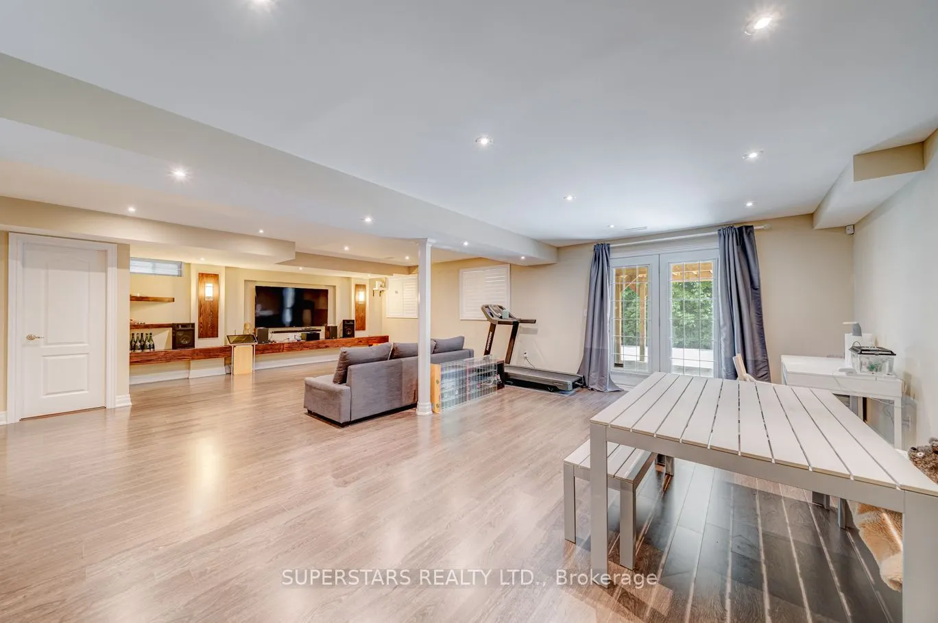 65 Meadowsweet Lane
