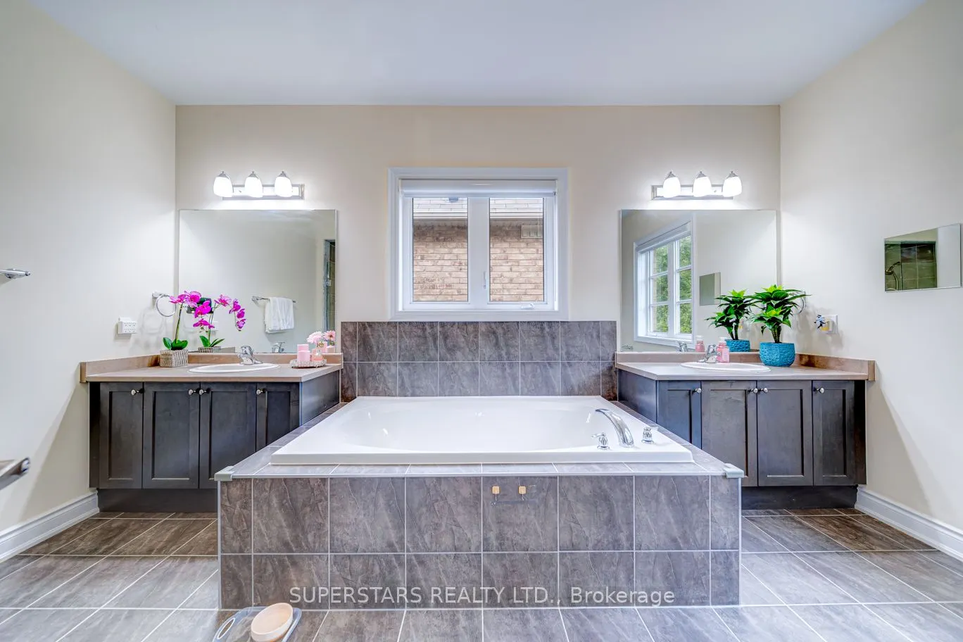 65 Meadowsweet Lane