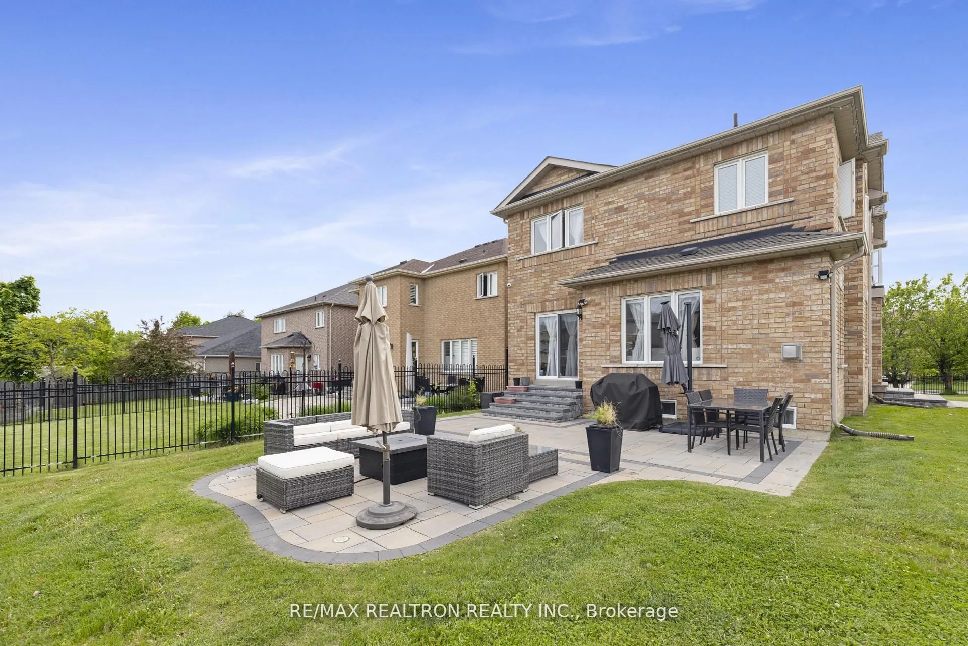 1 Emily Court