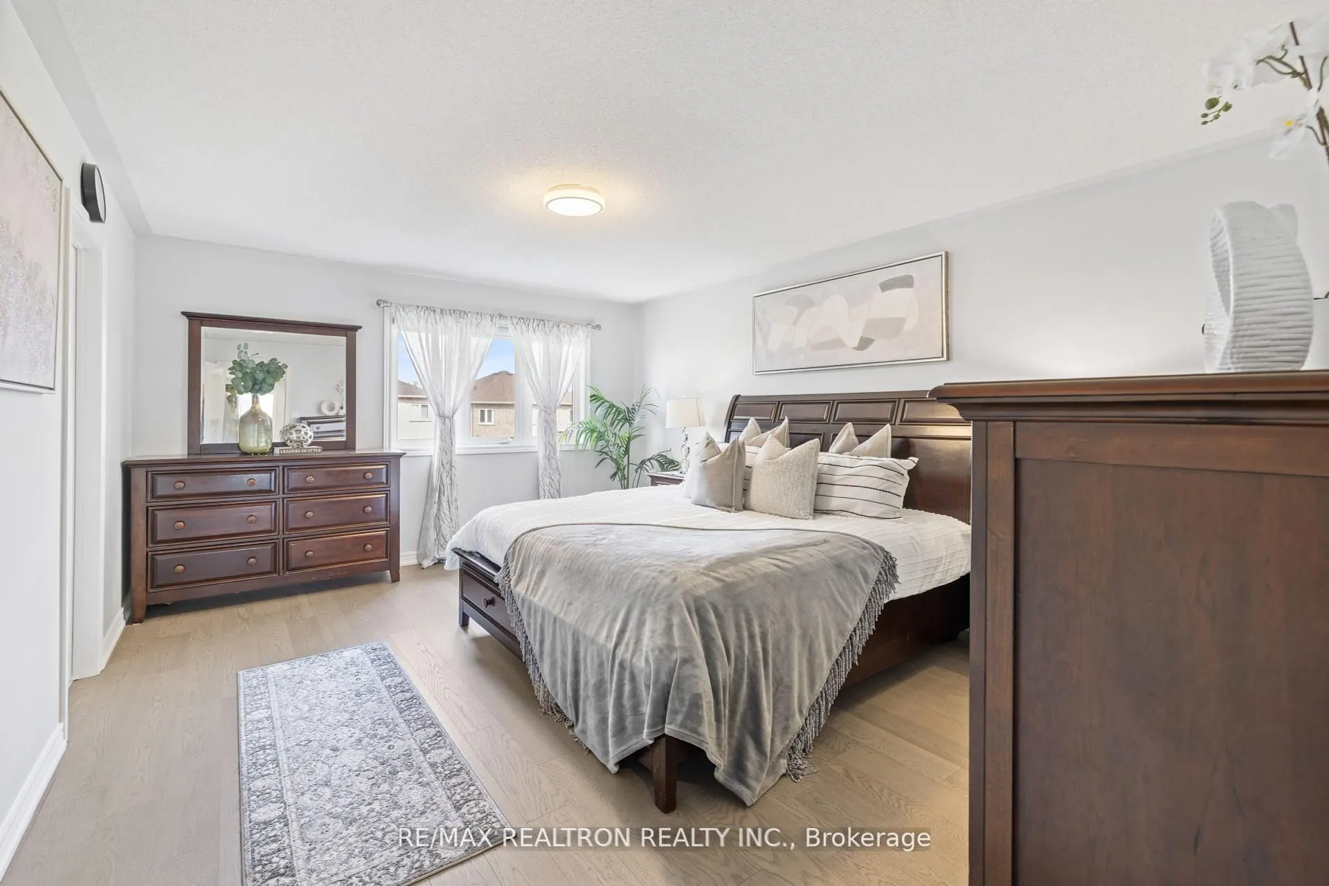 1 Emily Court