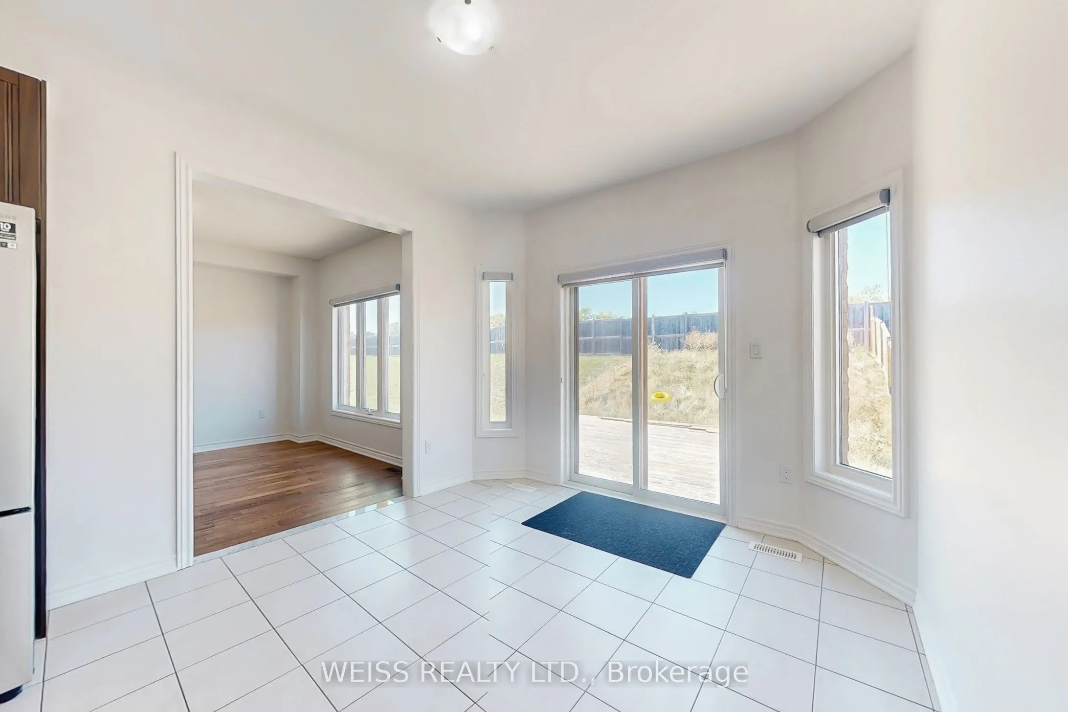 42 Terry Clayton Avenue