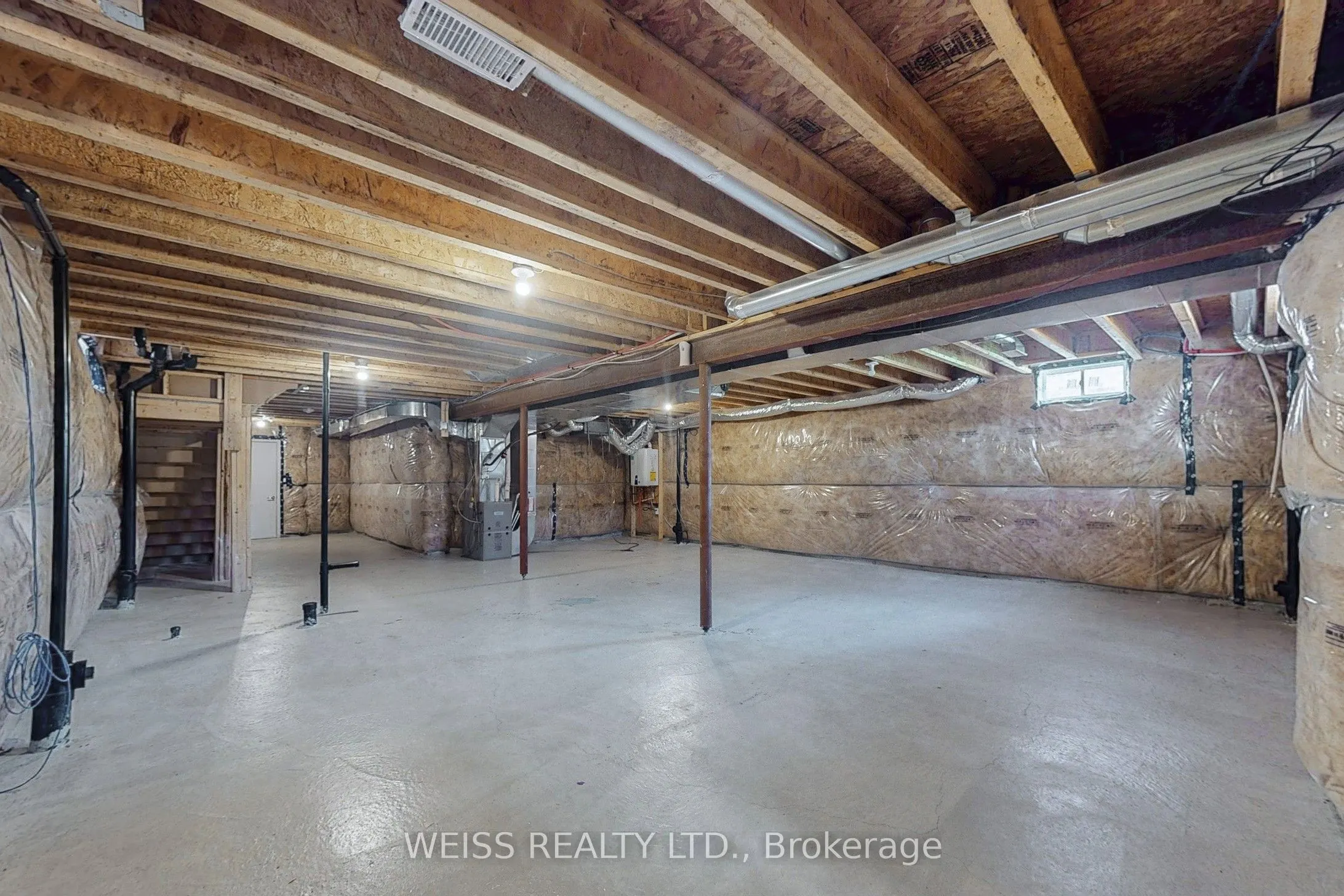 42 Terry Clayton Avenue
