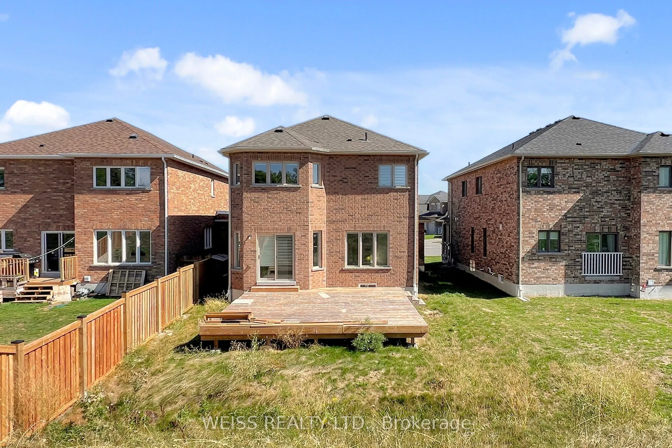 42 Terry Clayton Avenue