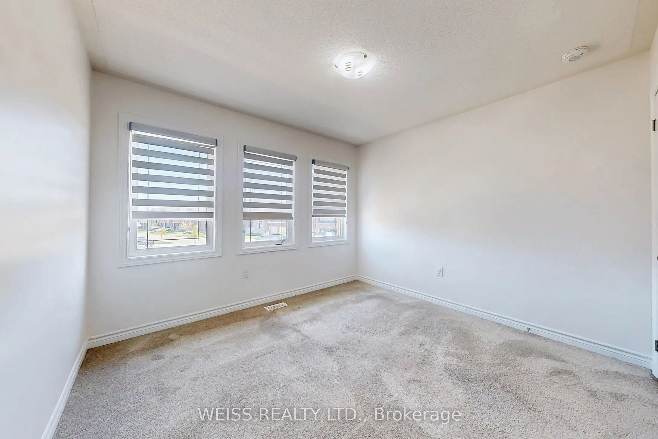 42 Terry Clayton Avenue