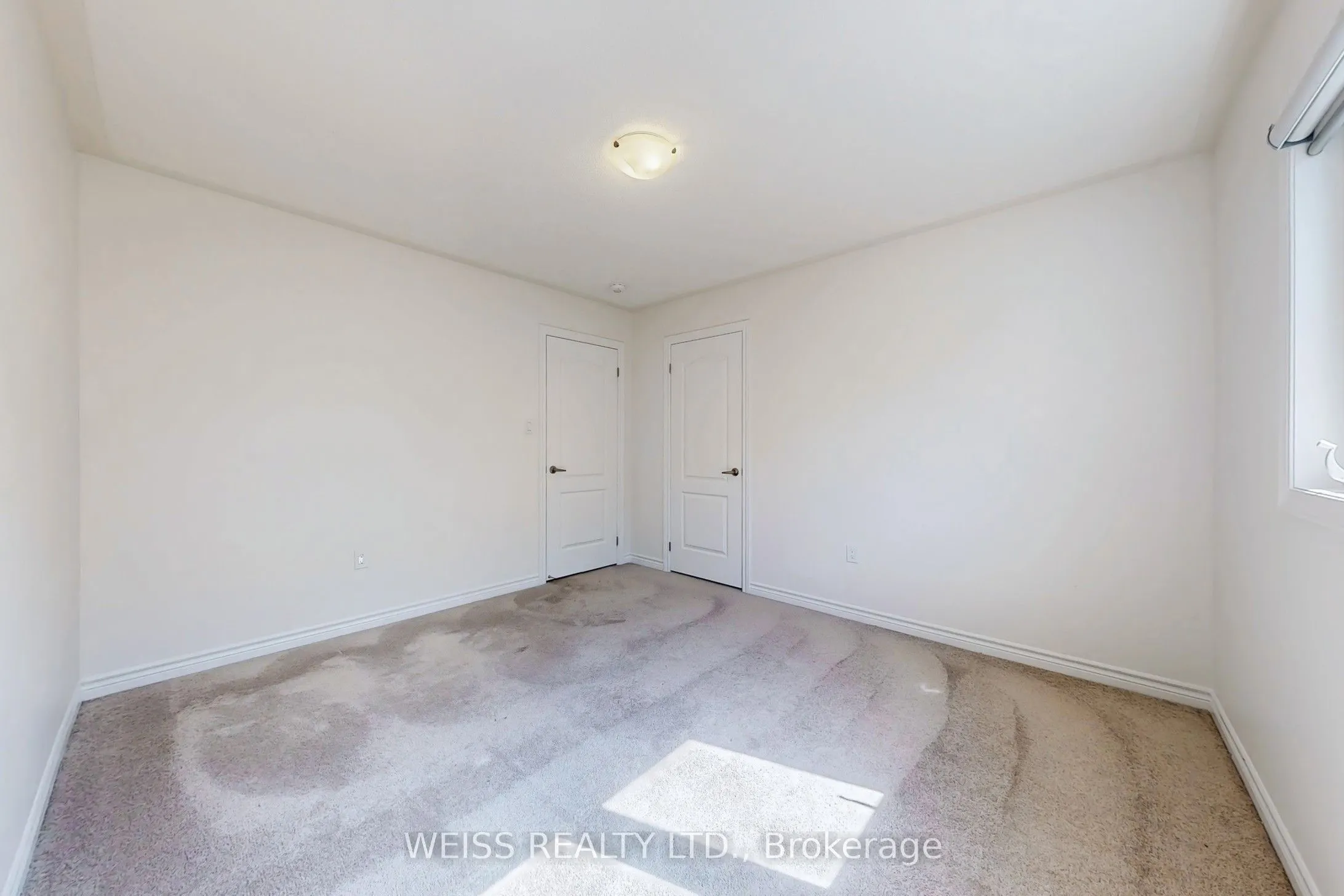 42 Terry Clayton Avenue
