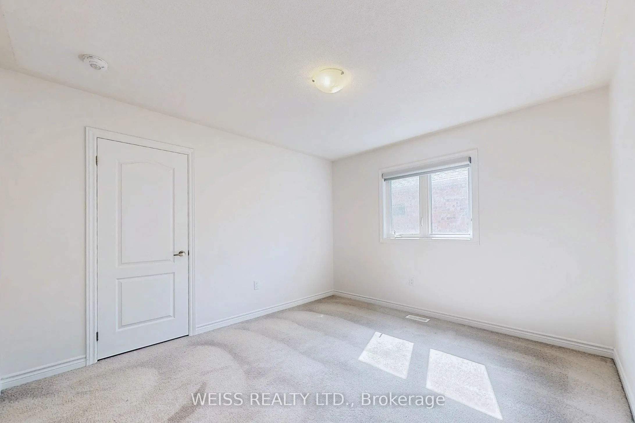 42 Terry Clayton Avenue
