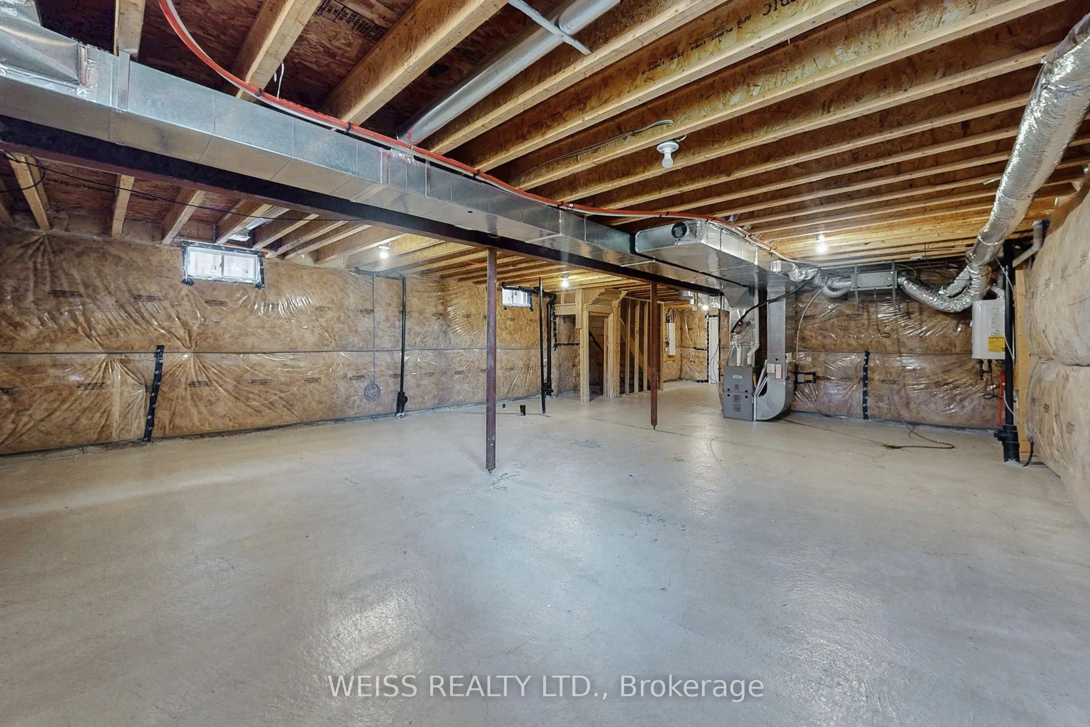 42 Terry Clayton Avenue
