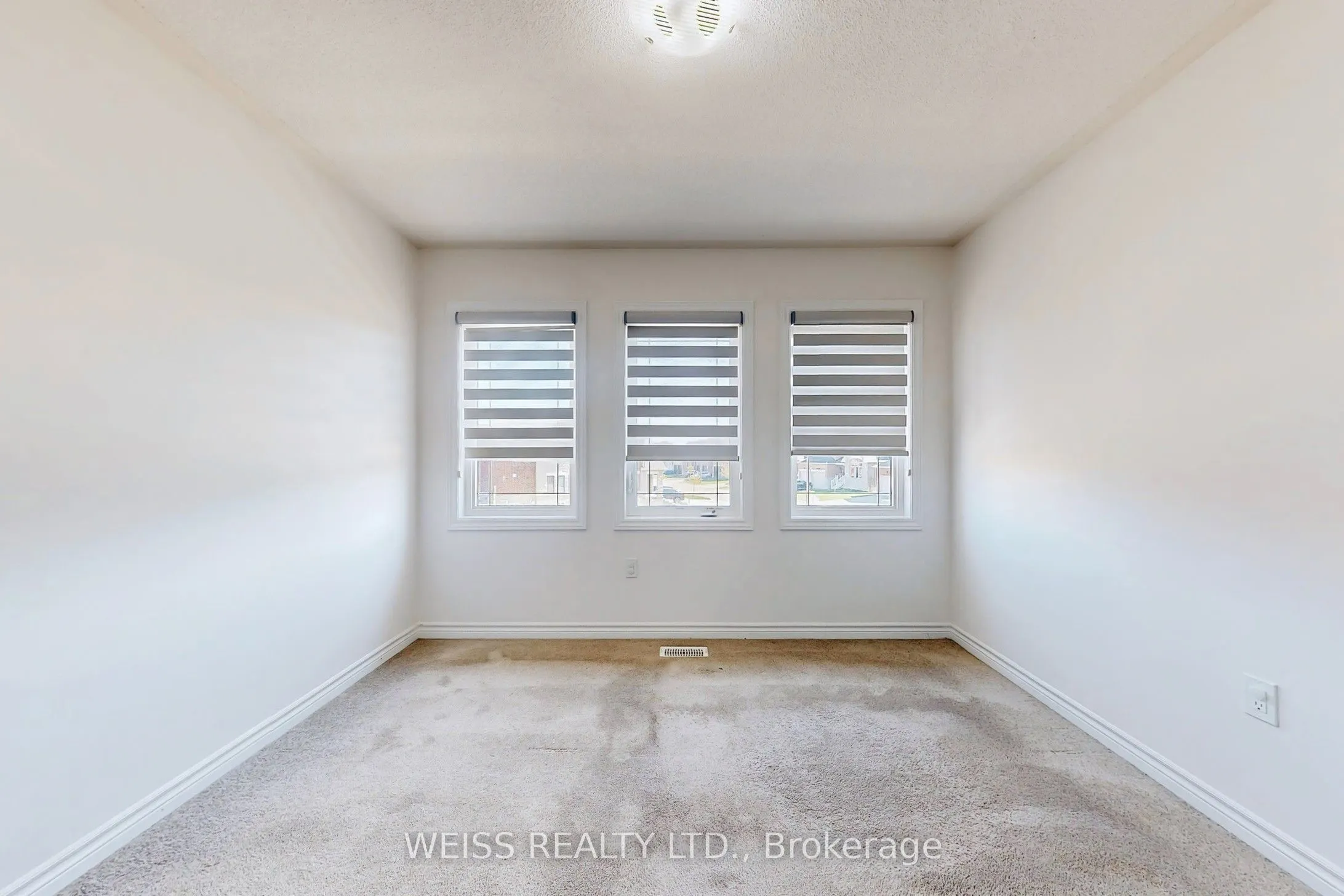 42 Terry Clayton Avenue