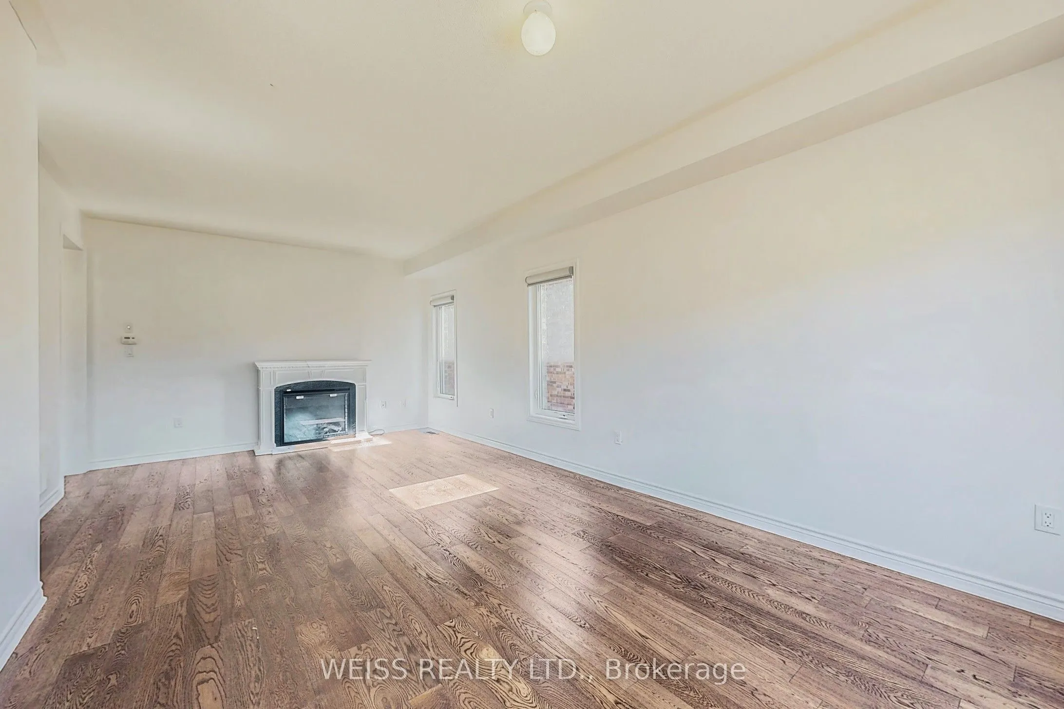 42 Terry Clayton Avenue