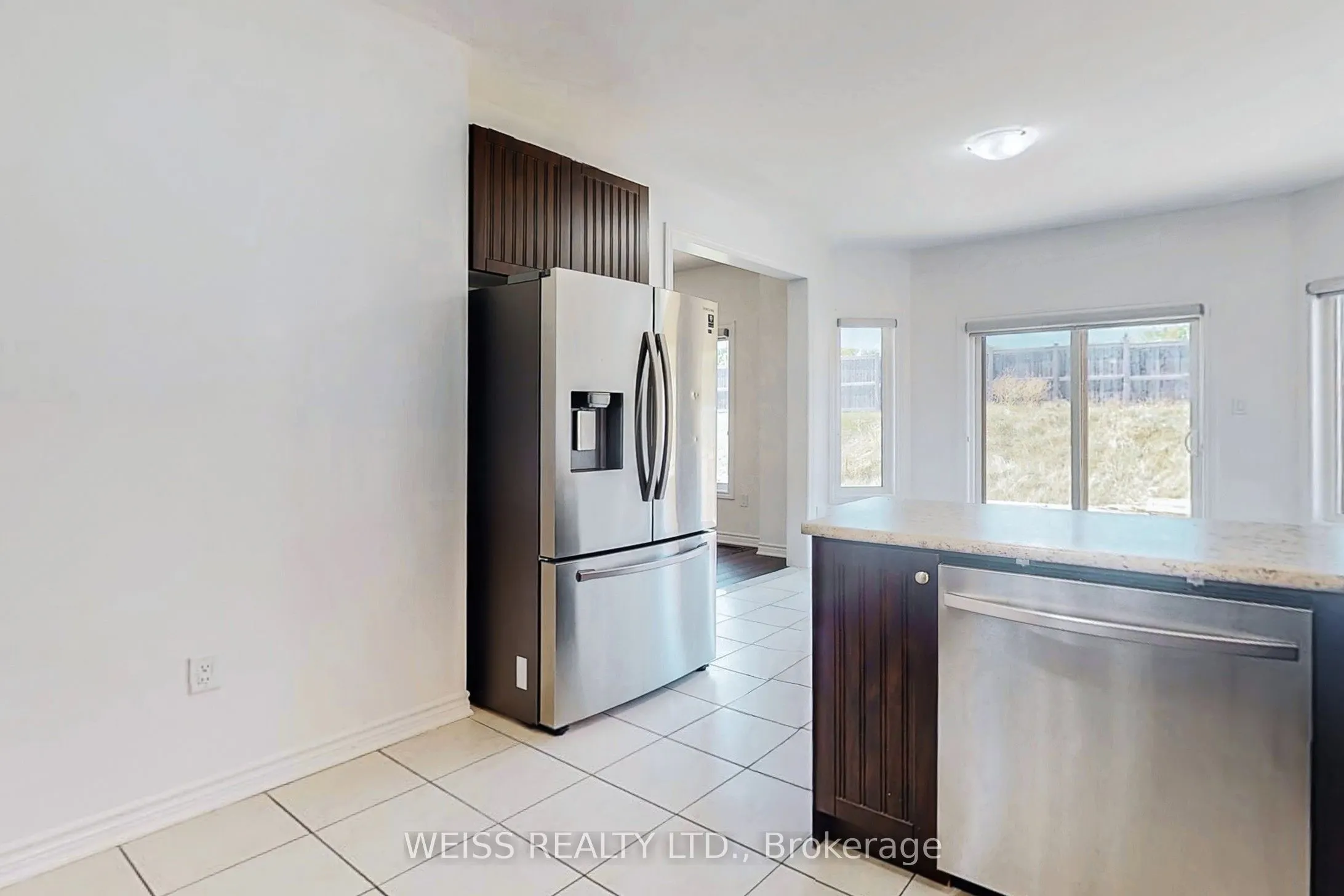 42 Terry Clayton Avenue