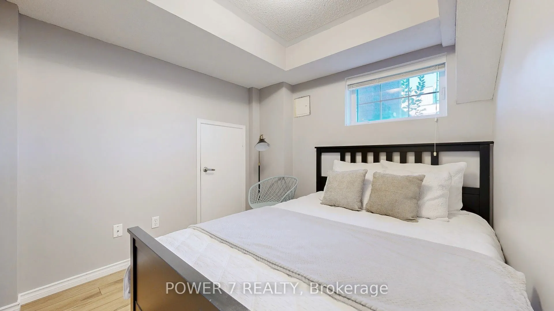 379 White's Hill Avenue