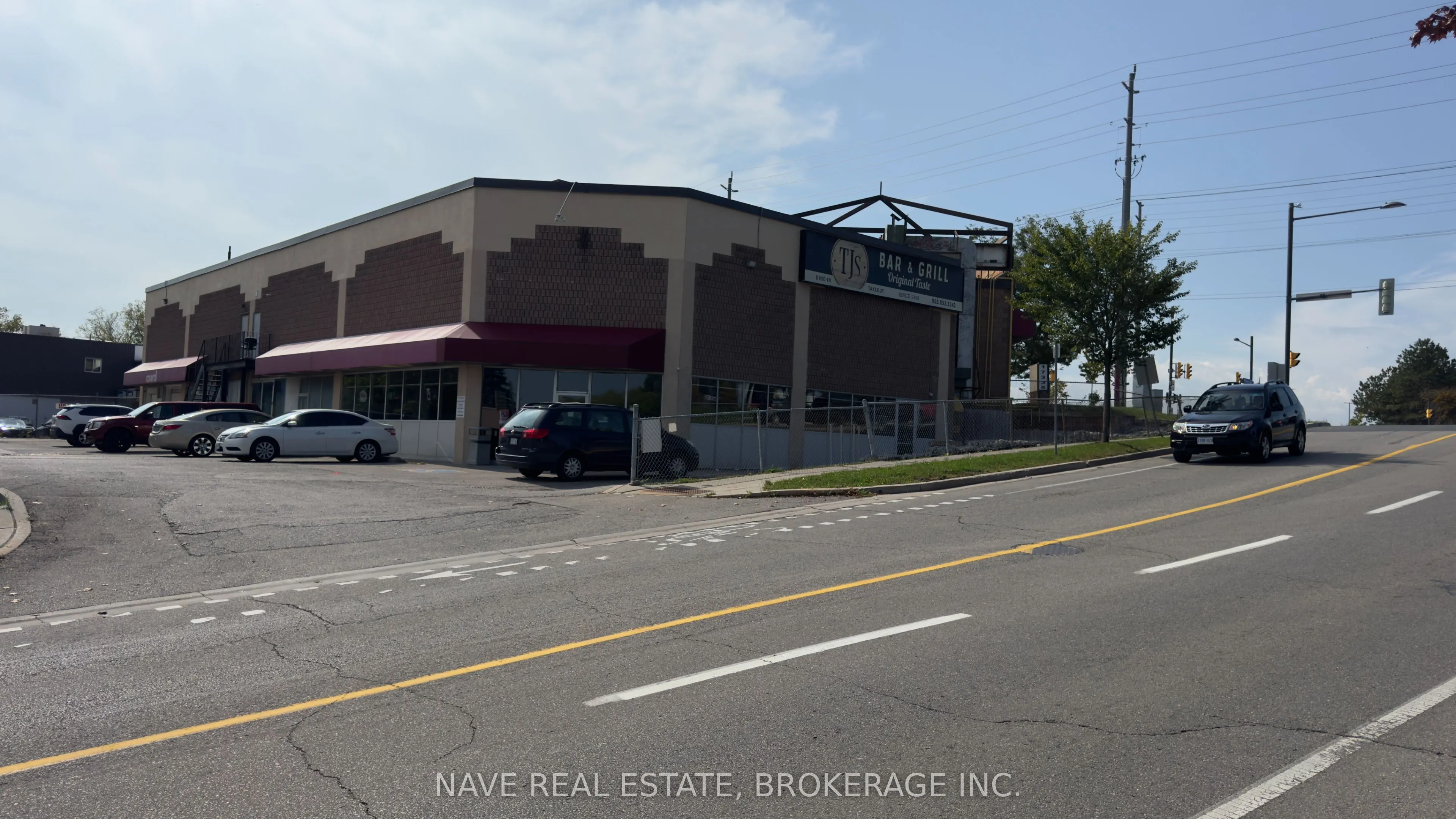 17335 Yonge Street, #10