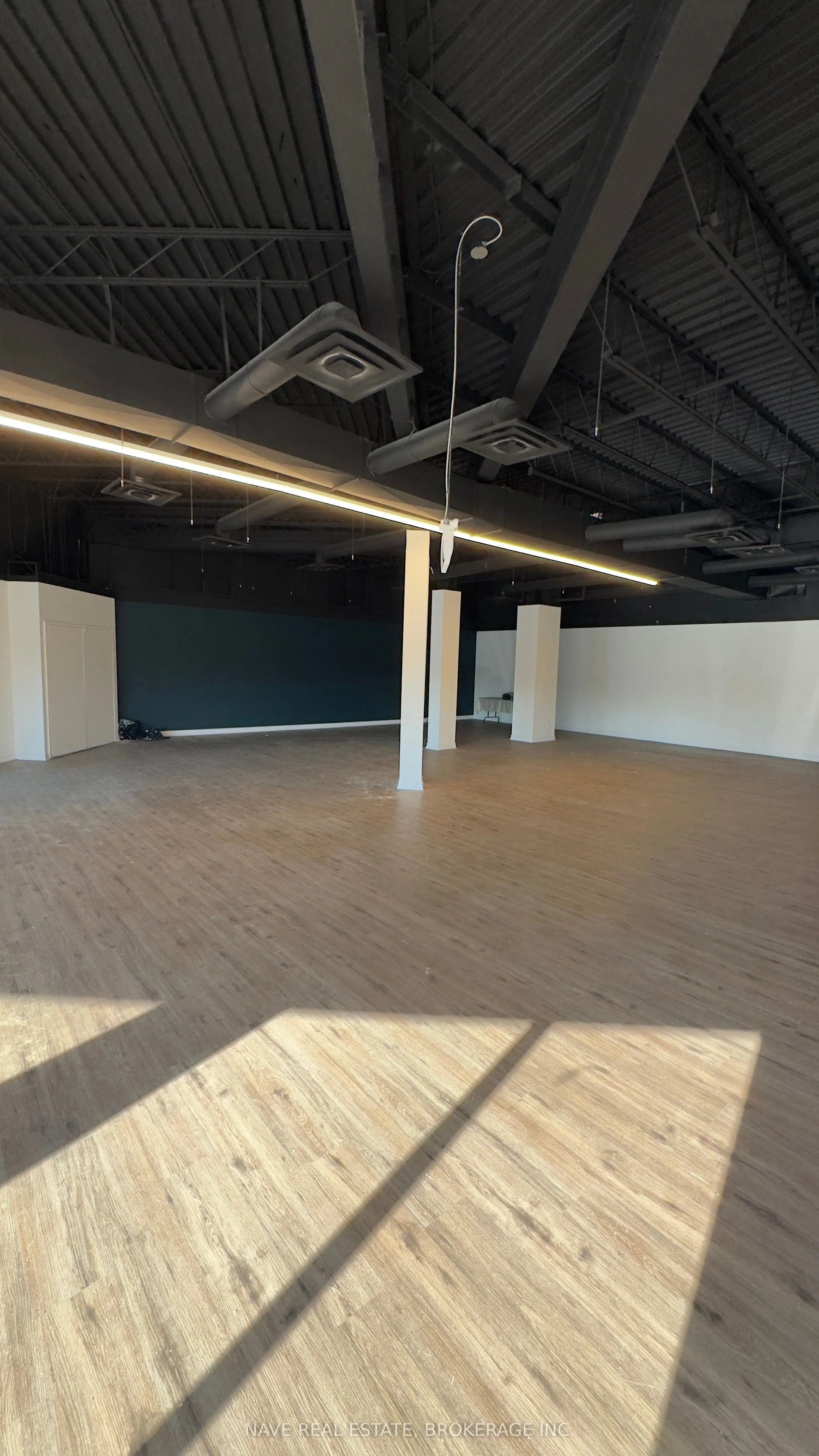 17335 Yonge Street, #6