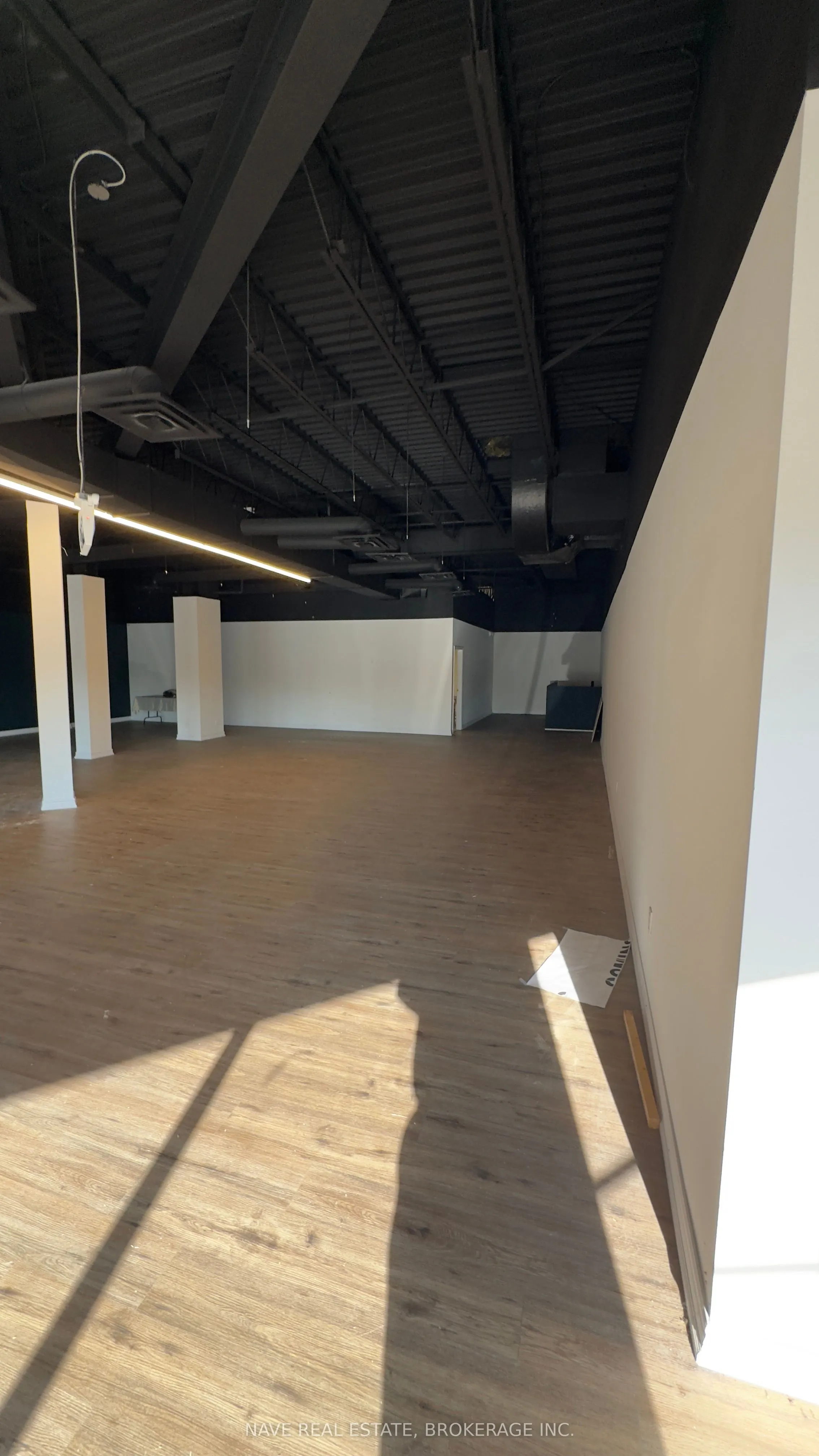 17335 Yonge Street, #6