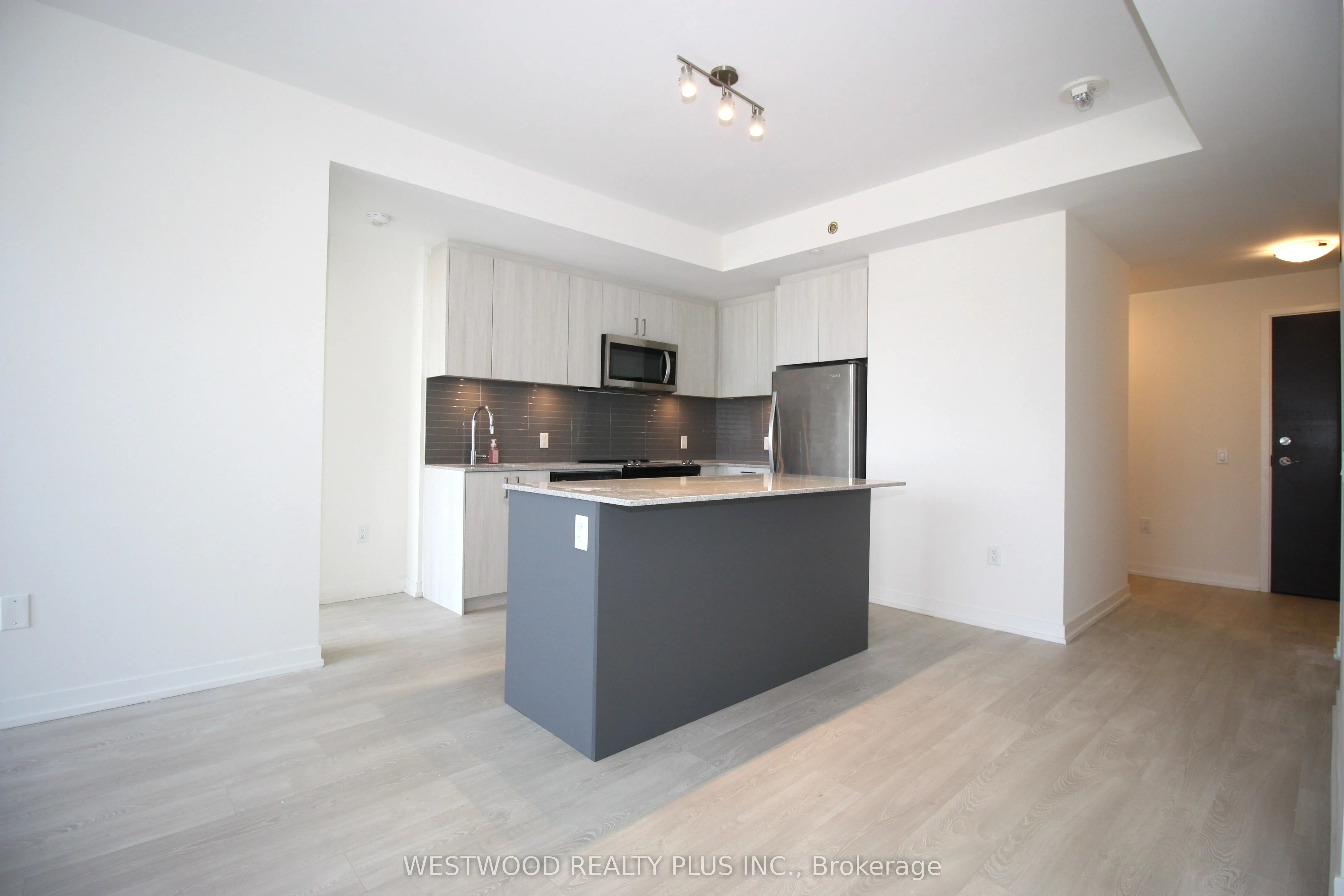 8868 YONGE Street, #1206E