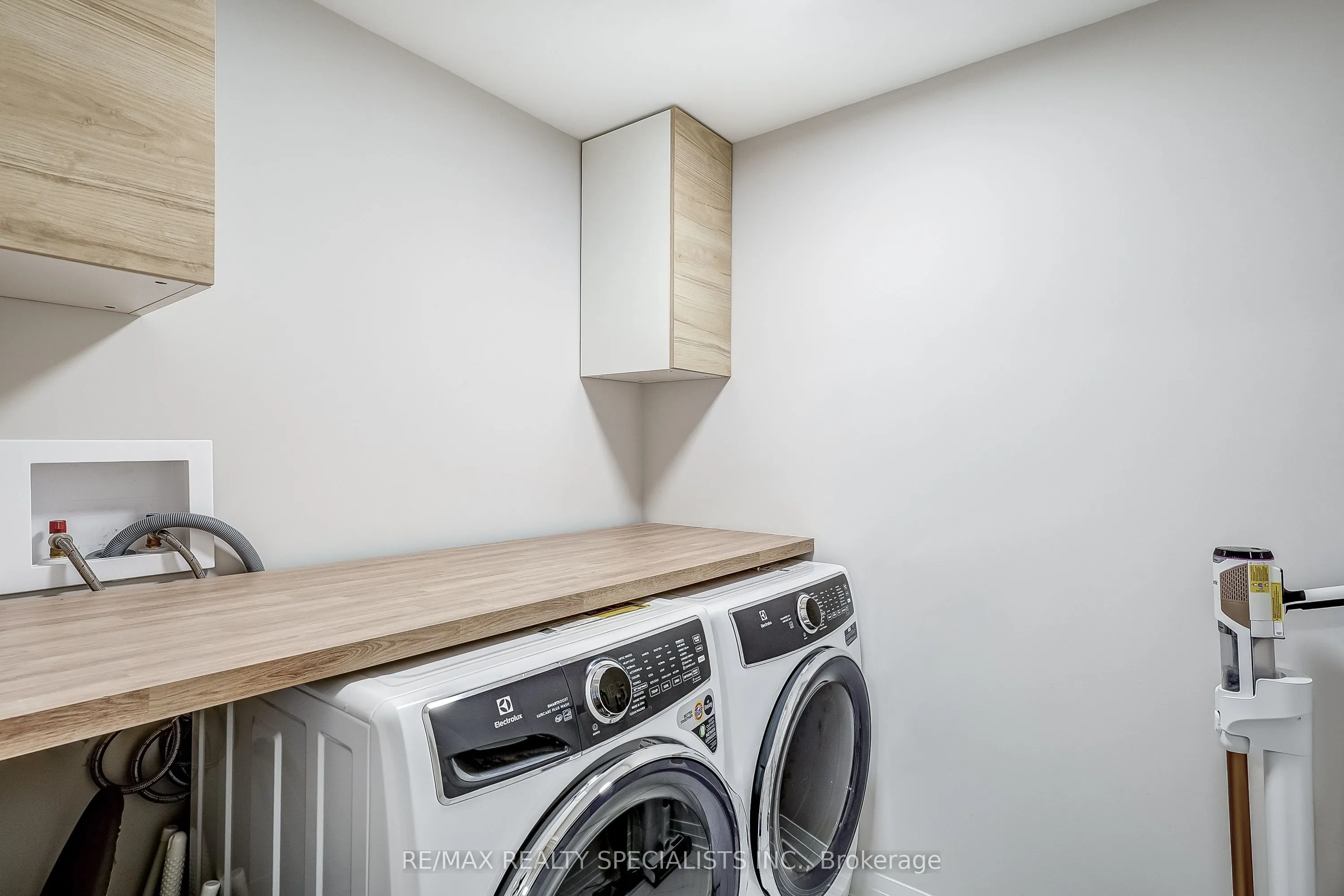 50 Baynes Way, #2