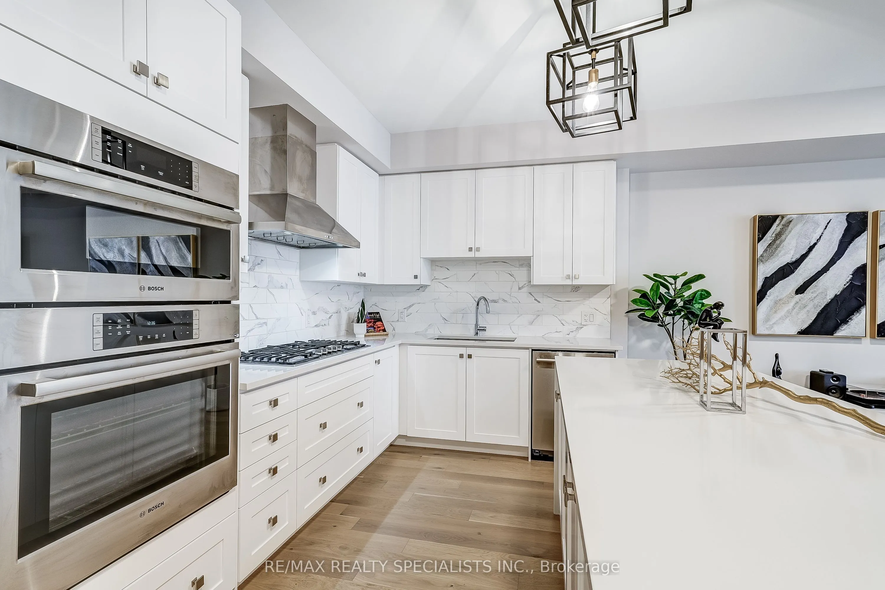 50 Baynes Way, #2