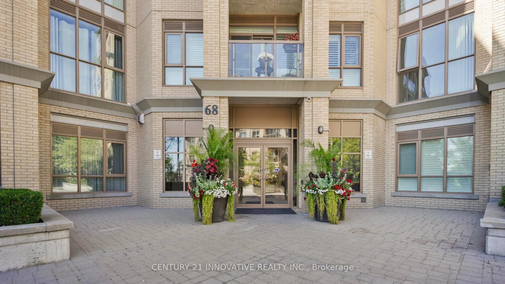 68 Main Street, #334