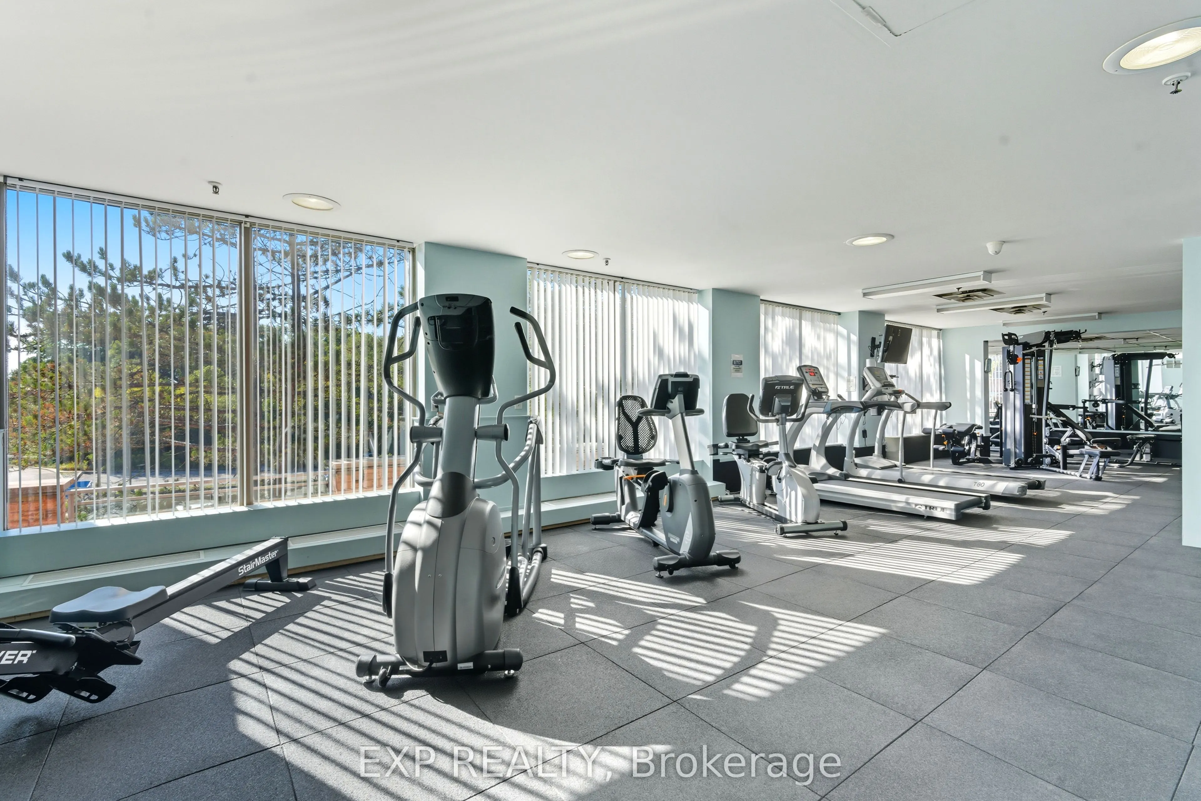 14924 Yonge Street, #111