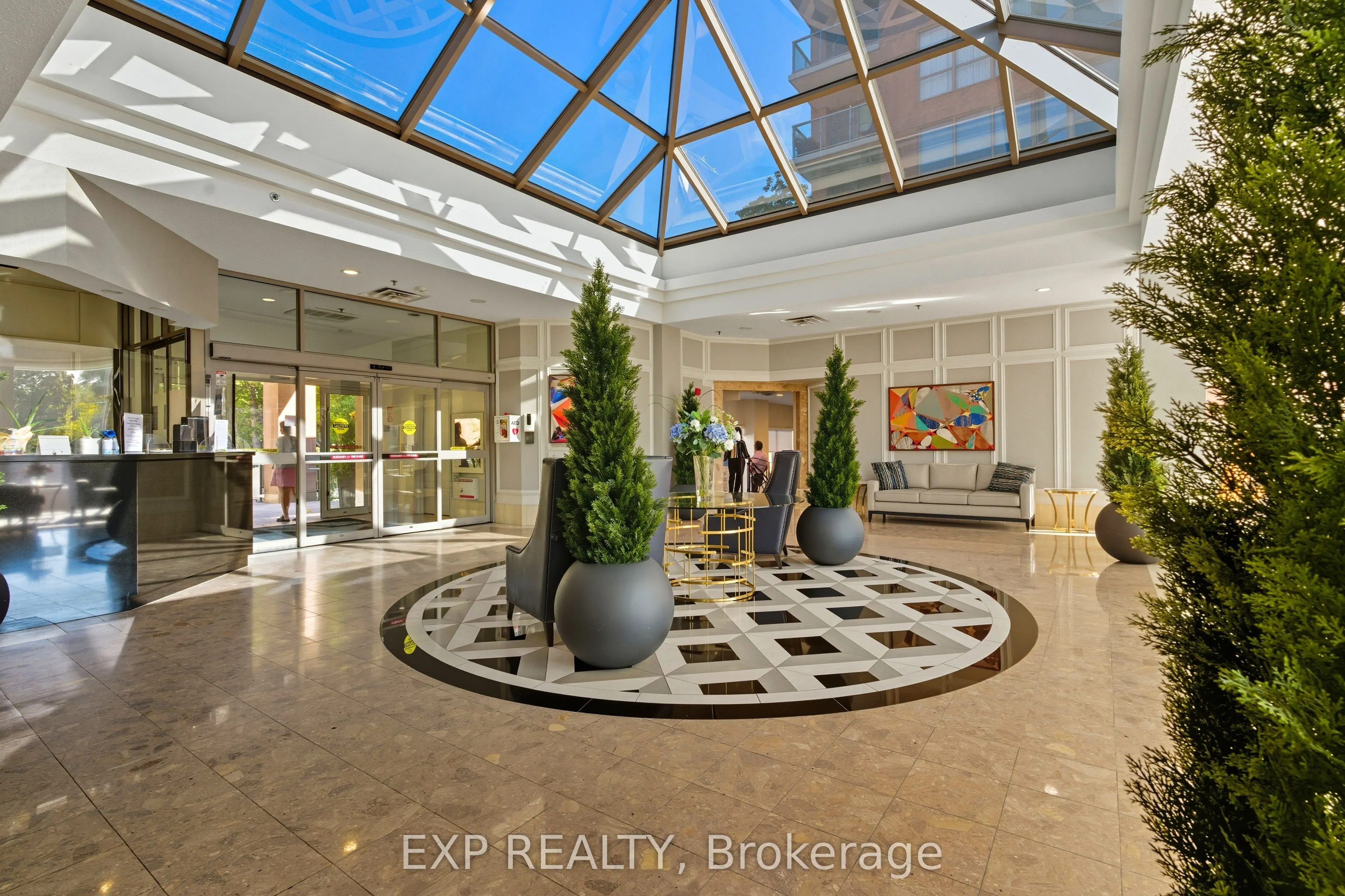 14924 Yonge Street, #111