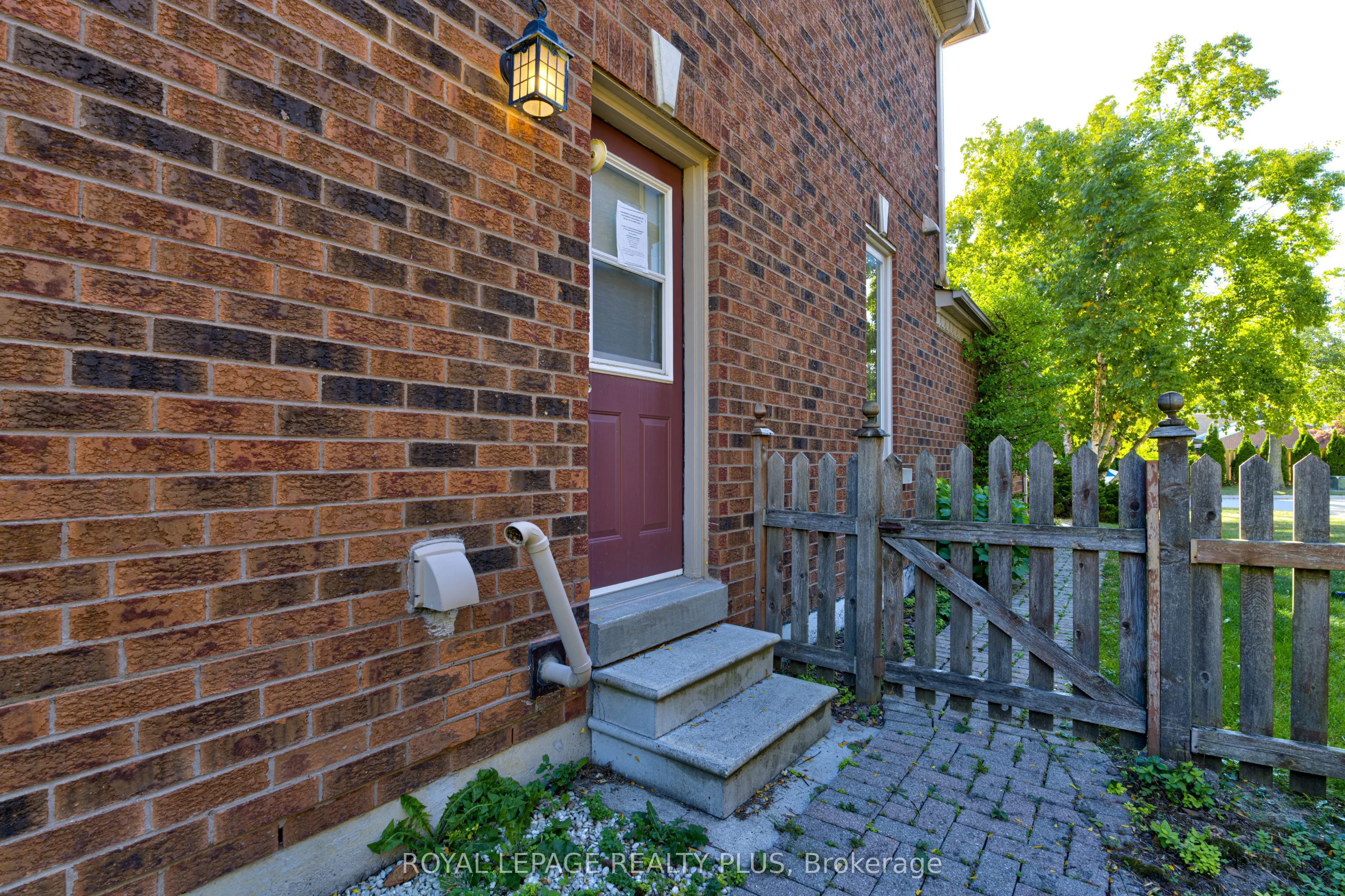 5 Falkland Place
