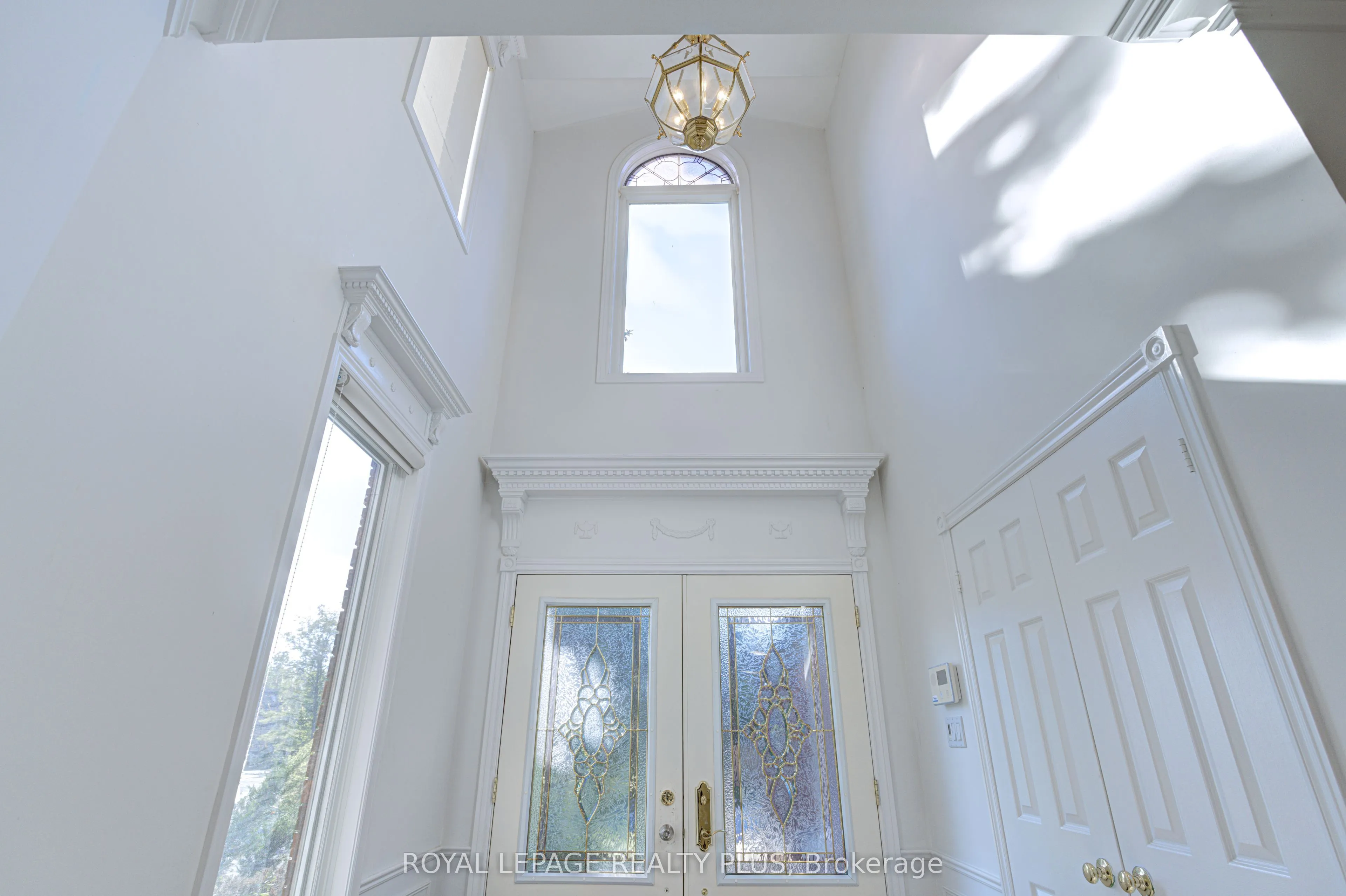 5 Falkland Place