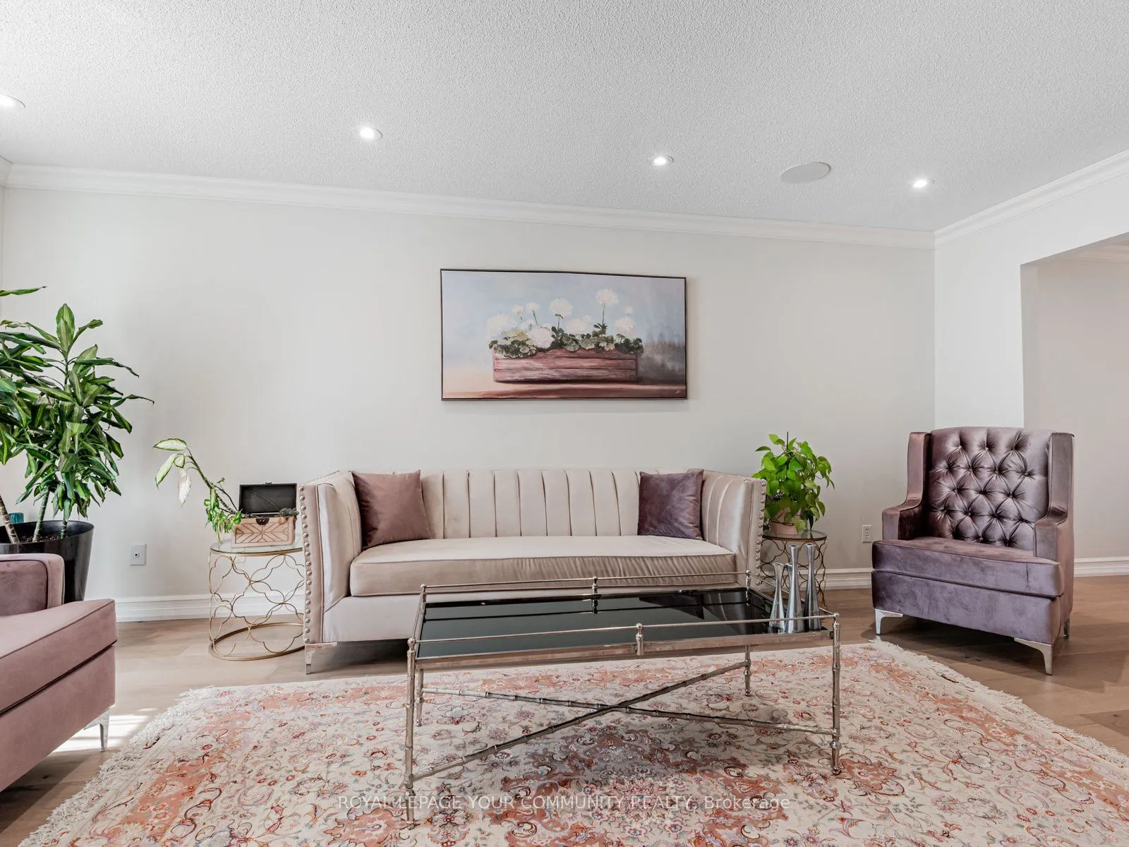 5 Mandel Crescent