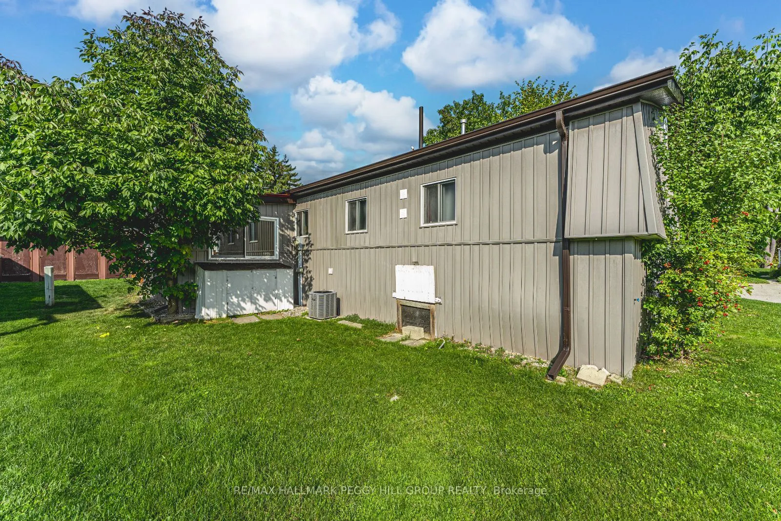 15 Riverview Circle