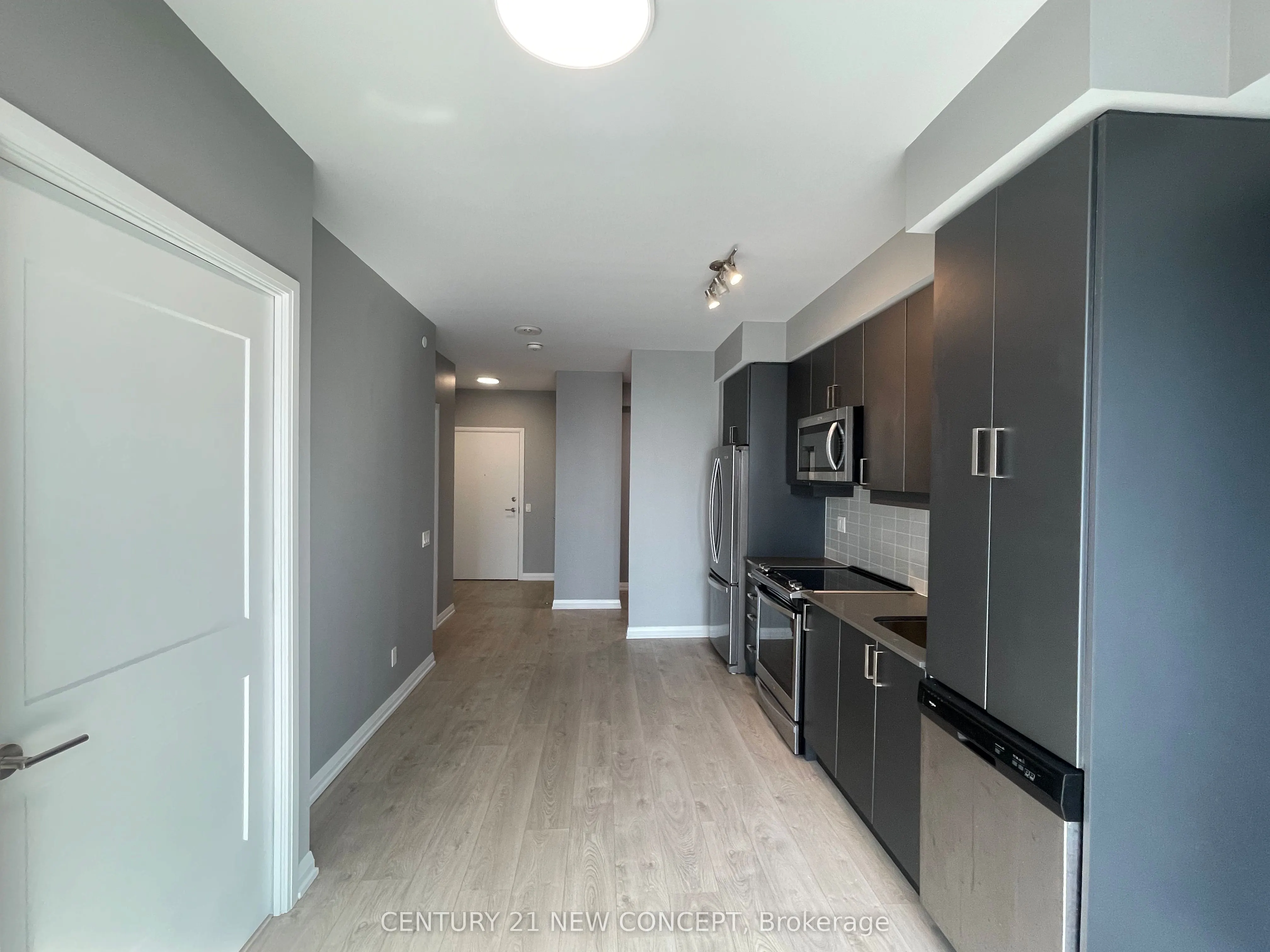 7895 Jane Street, #PH11