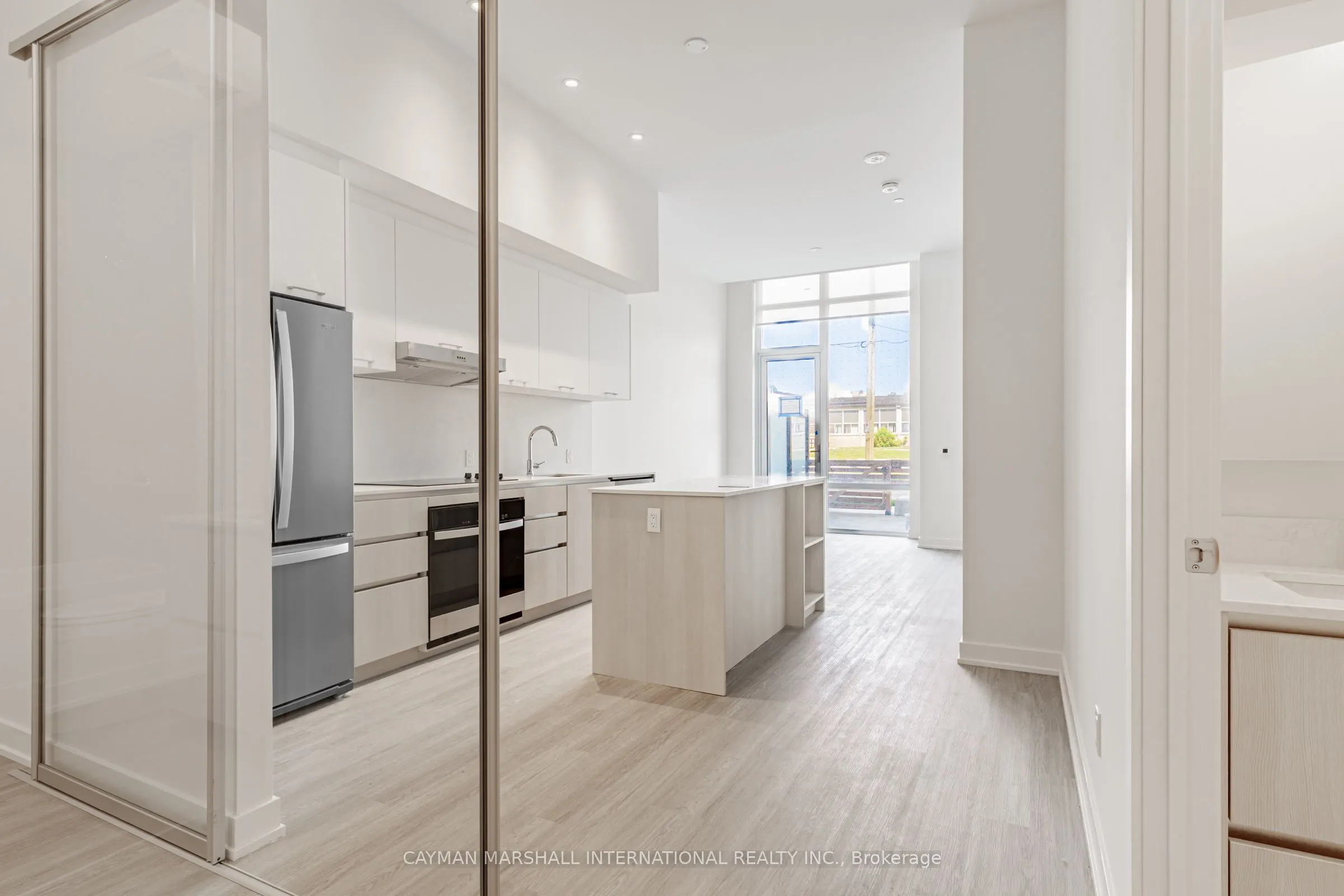 8188 Yonge Street, #103