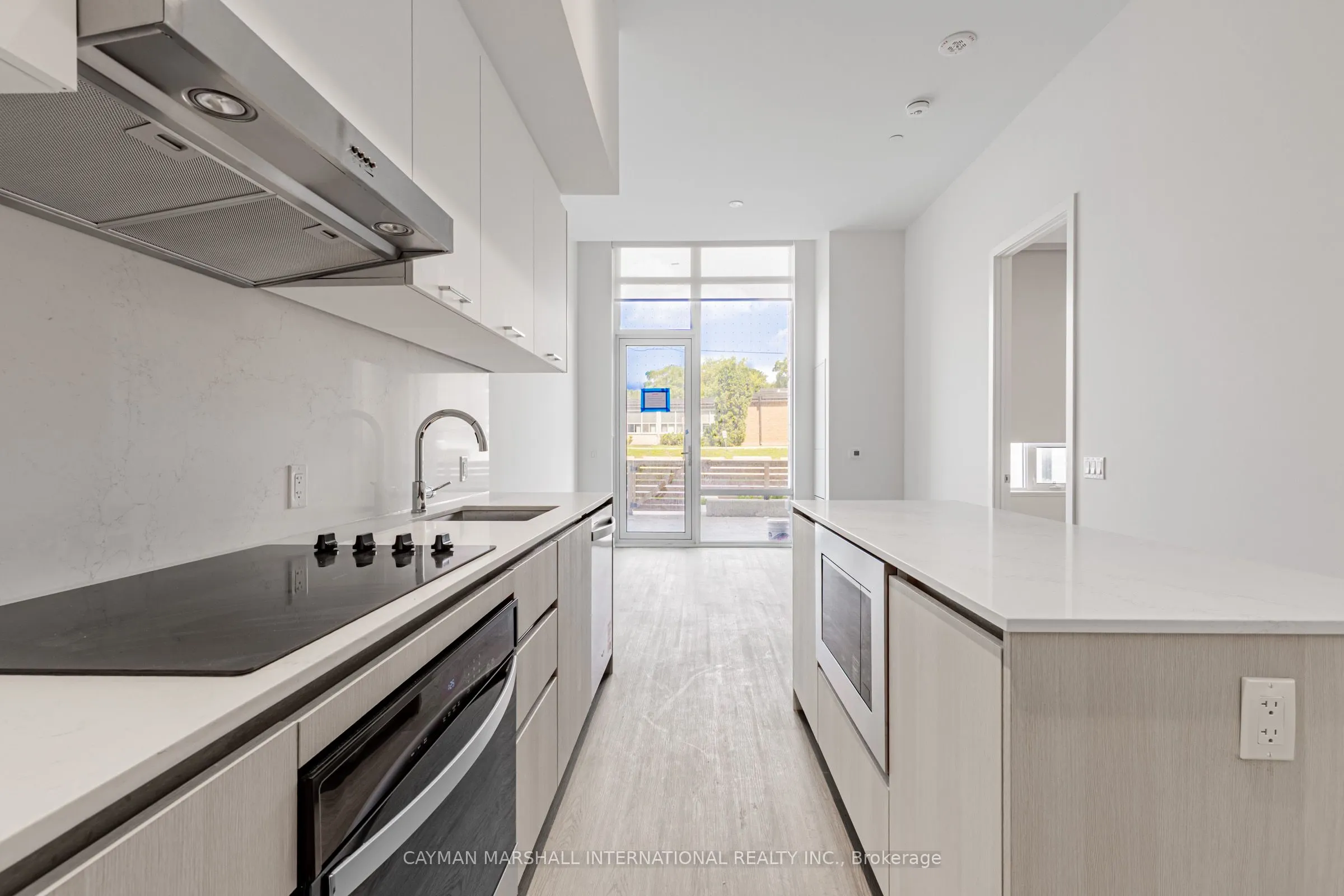 8188 Yonge Street, #103