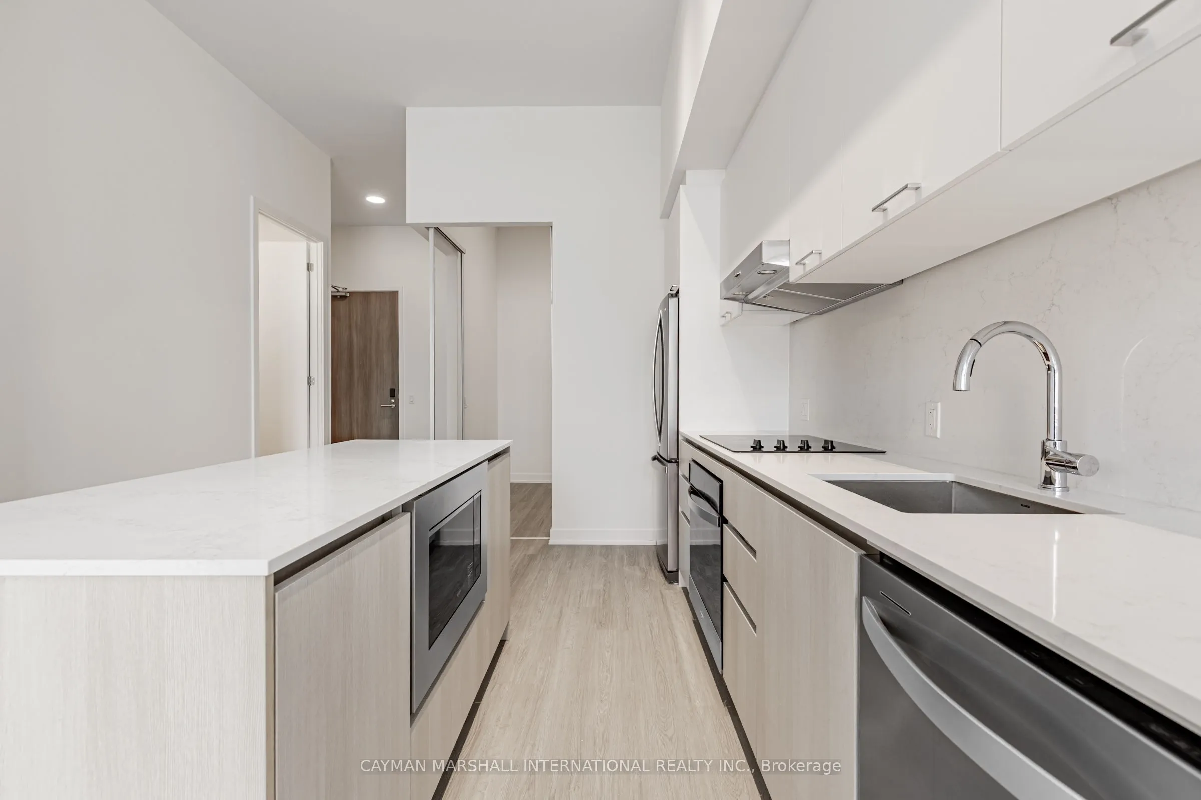 8188 Yonge Street, #103