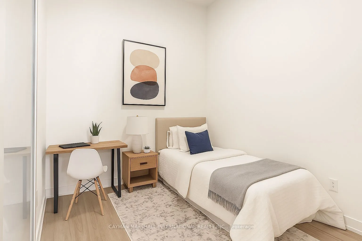 8188 Yonge Street, #103