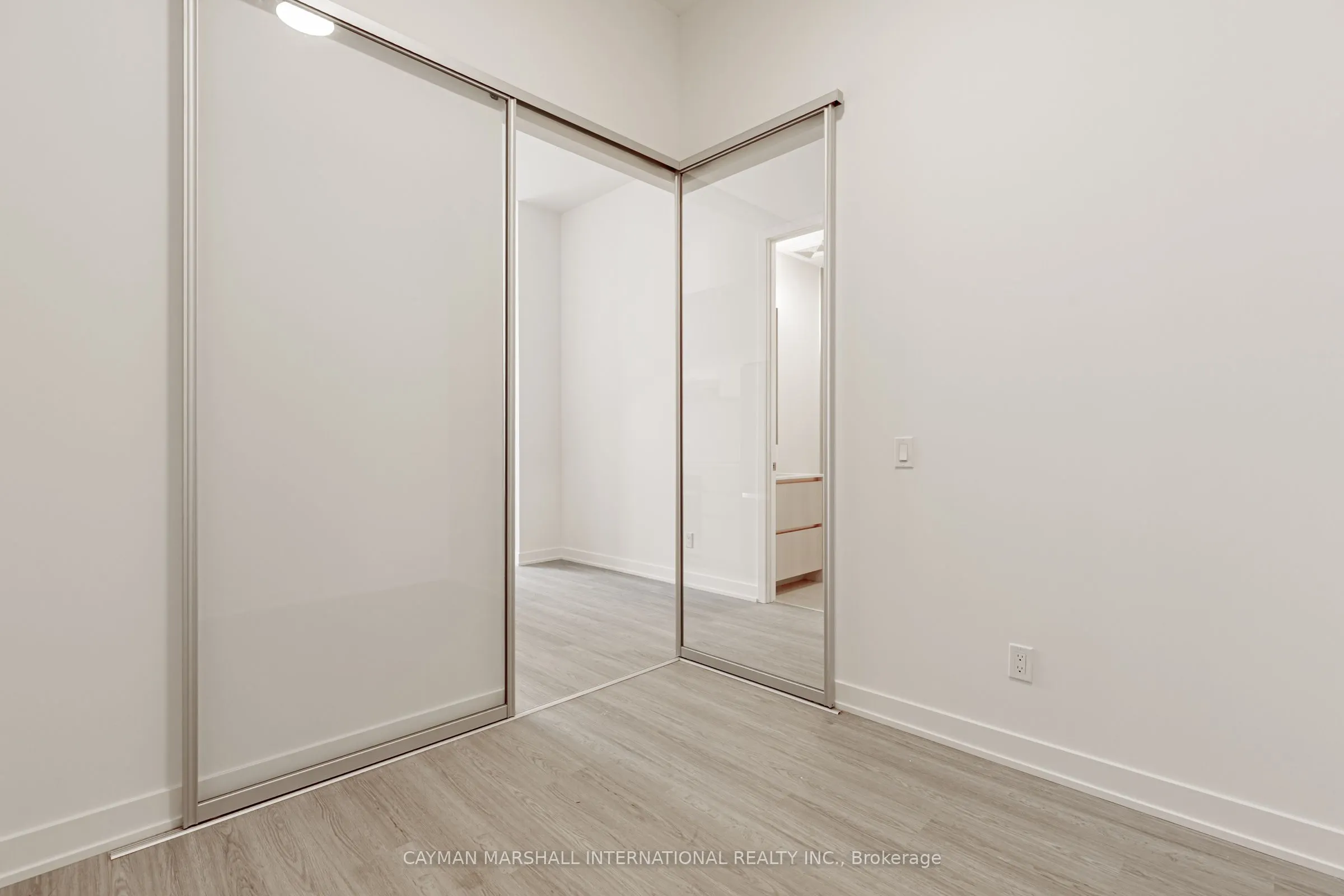 8188 Yonge Street, #103